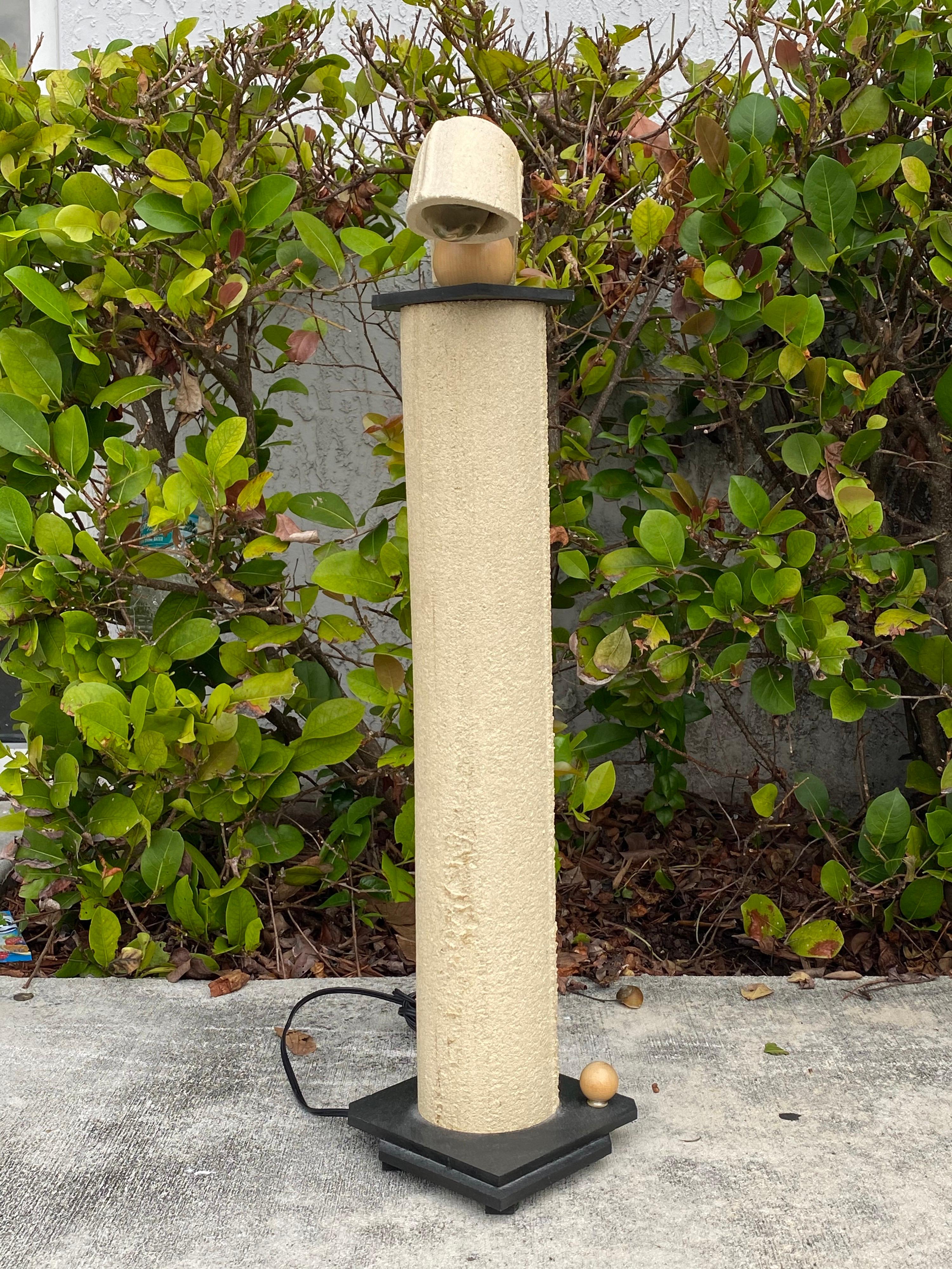 Postmodern Ceramic Lamps, a Pair In Excellent Condition In North Miami, FL