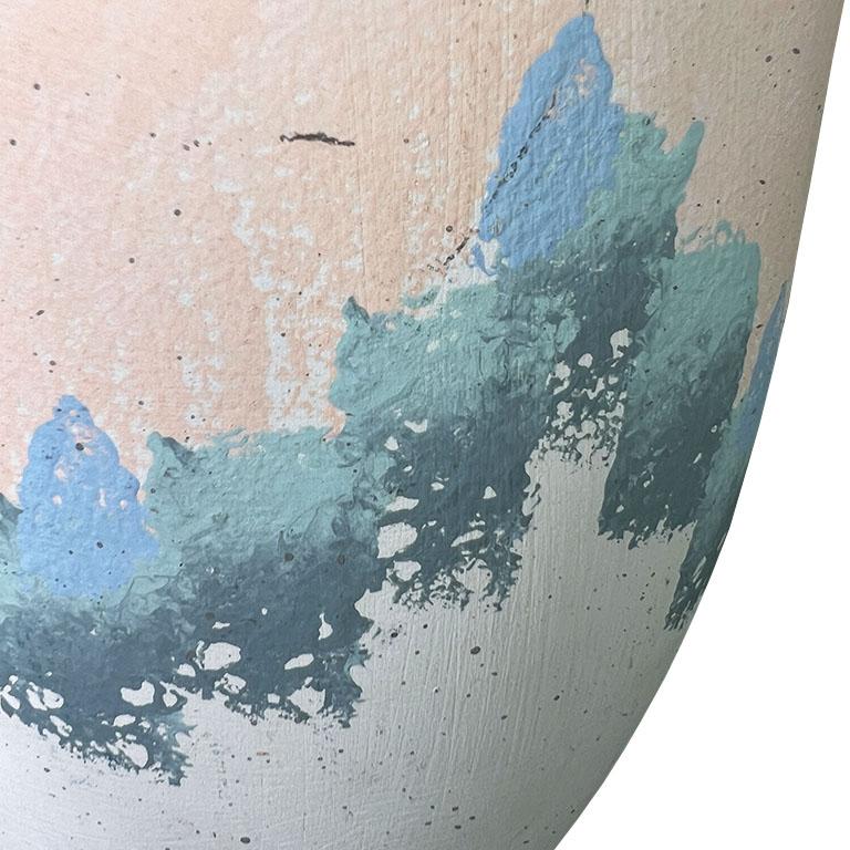 Postmoderno Vaso postmoderno in ceramica pastello Southwest in blu, verde e rosa in vendita