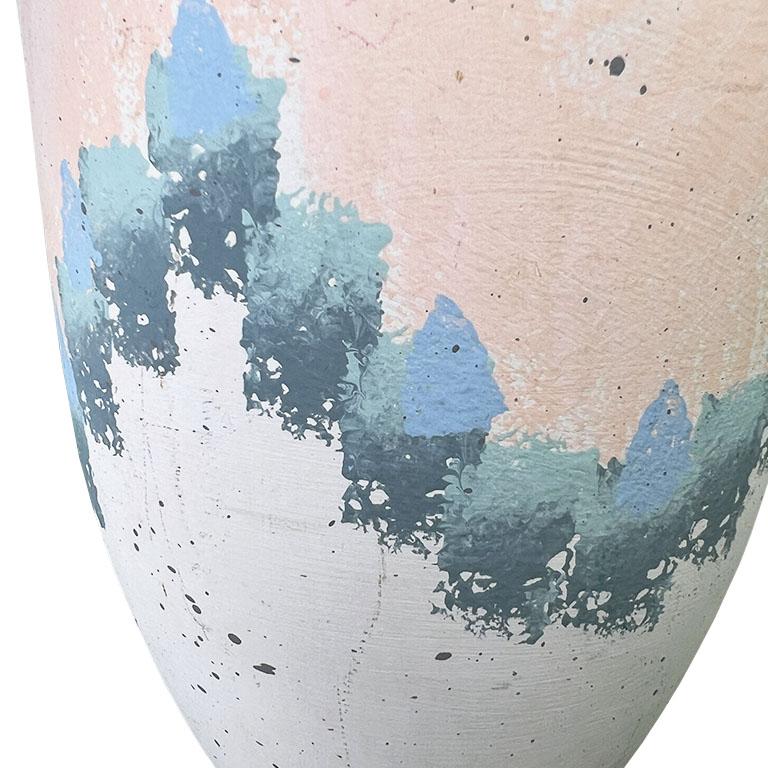 Ceramica Vaso postmoderno in ceramica pastello Southwest in blu, verde e rosa in vendita