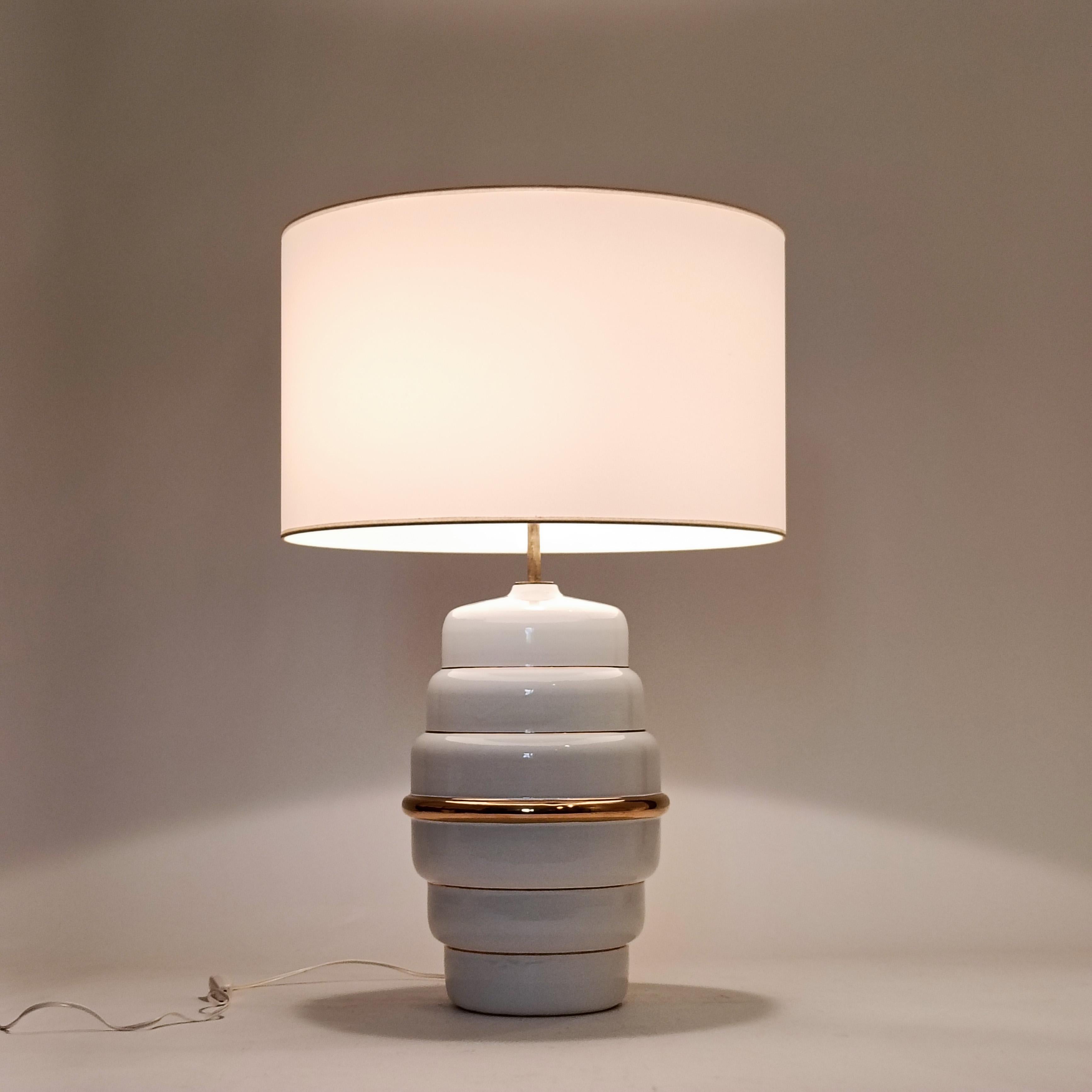 Post-Modern ceramic table lamp, Italy, 1980s For Sale 4