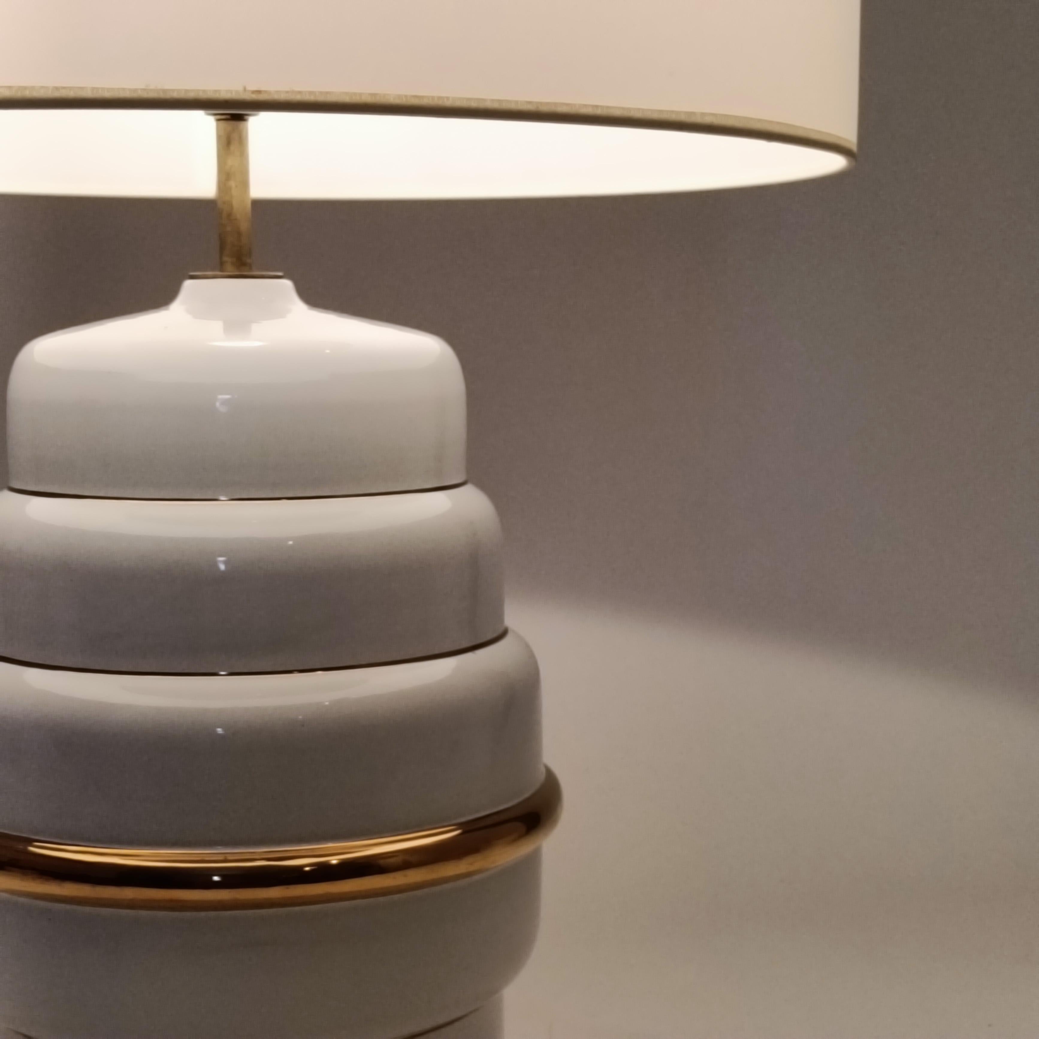 Post-Modern ceramic table lamp, Italy, 1980s In Good Condition For Sale In SANT ADRIÀ DE BESÒS, ES