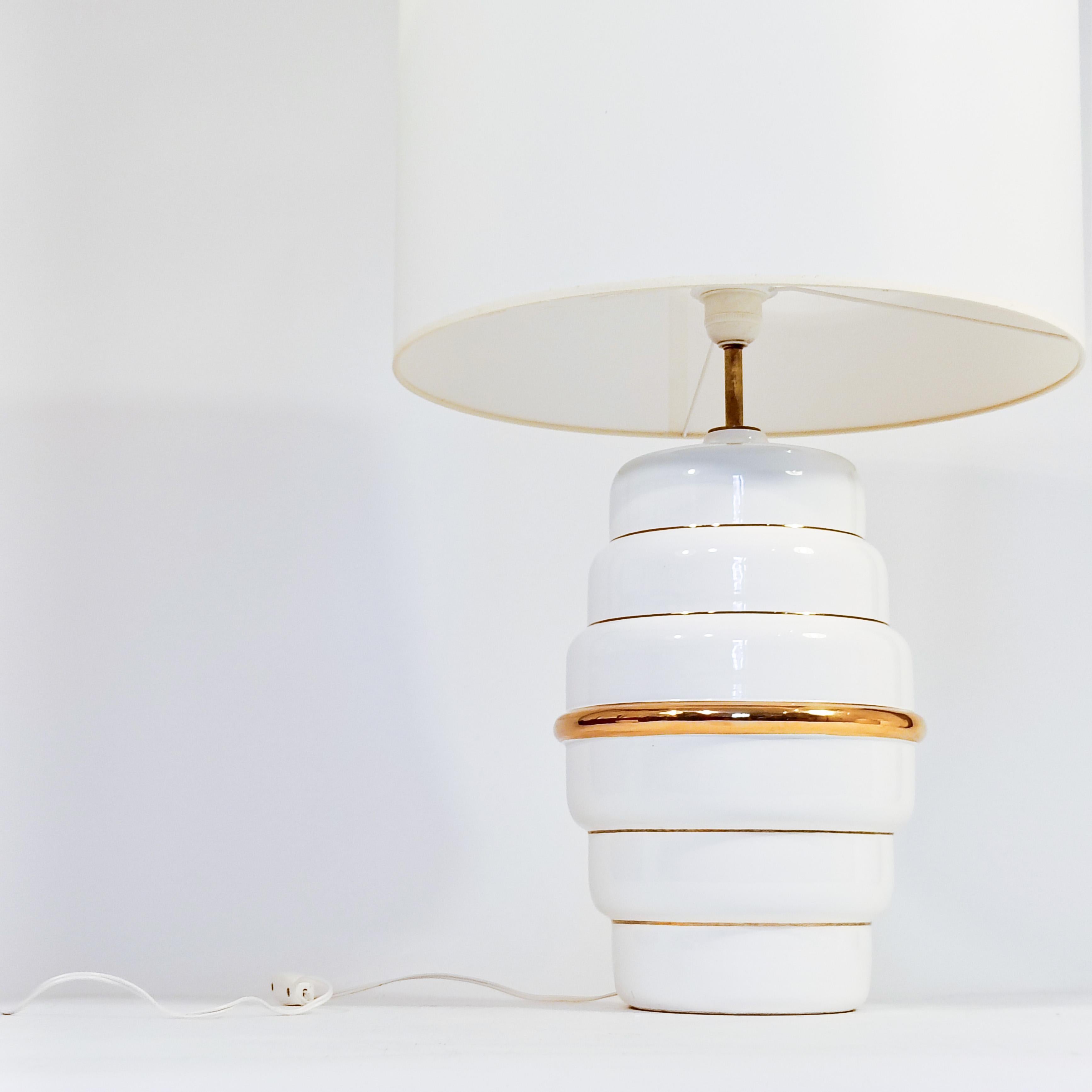 Post-Modern ceramic table lamp, Italy, 1980s For Sale 2