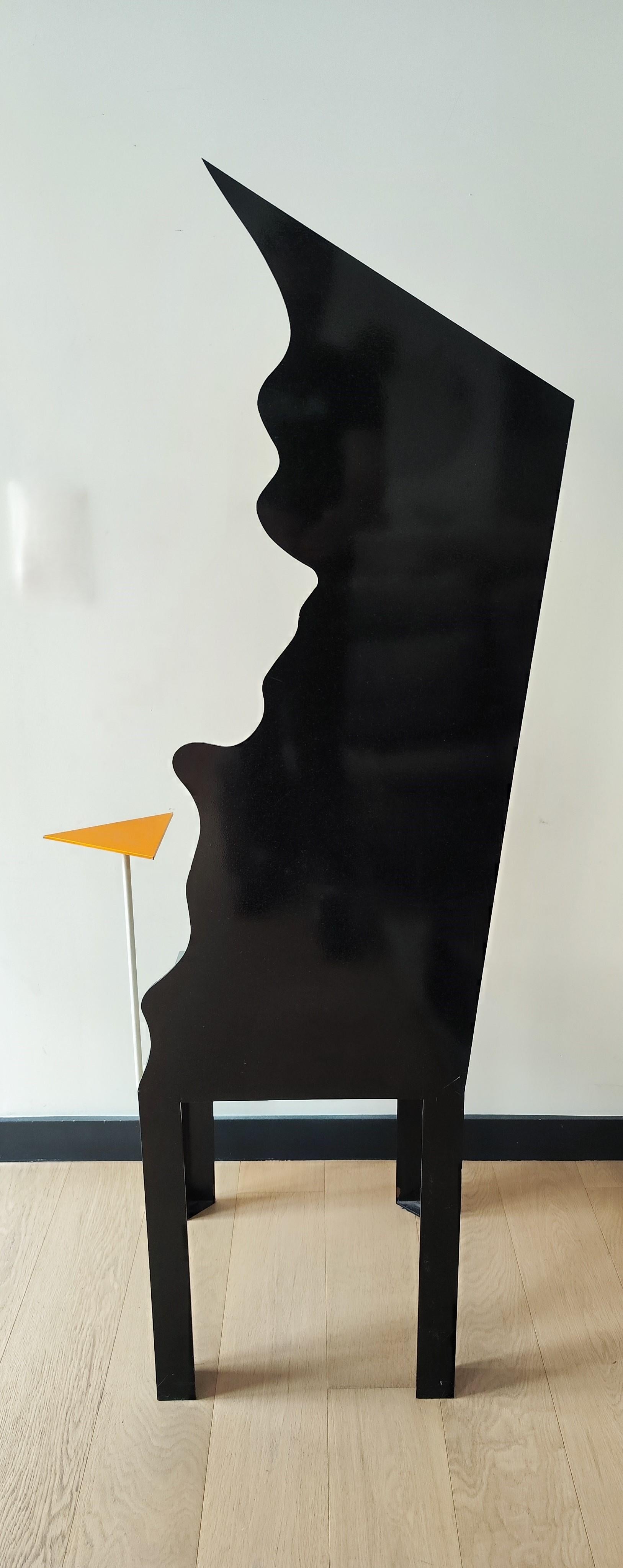 Silla postmoderna años 80 Movimiento Memphis, espíritu Ettore Sottsass en venta 9