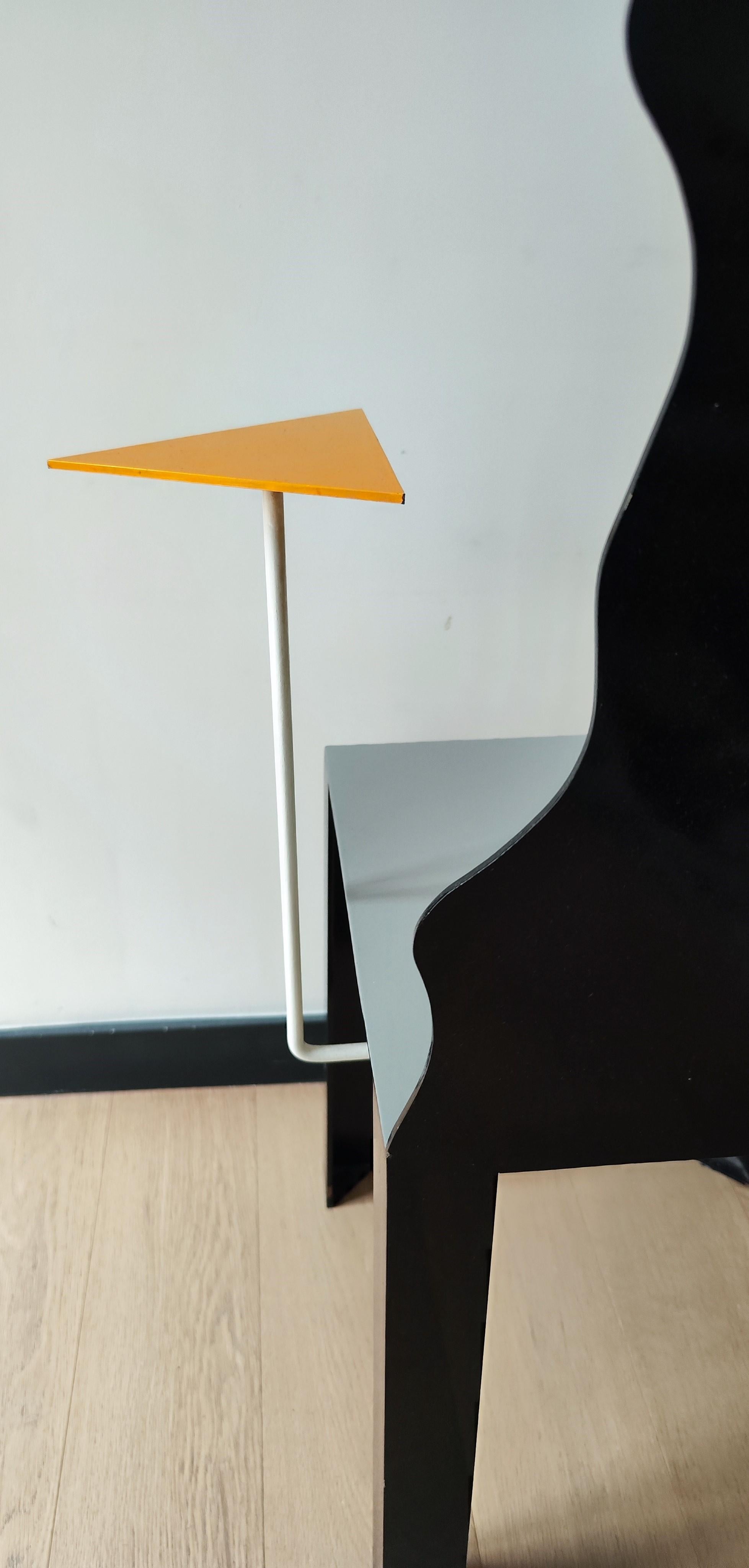 Silla postmoderna años 80 Movimiento Memphis, espíritu Ettore Sottsass en venta 11