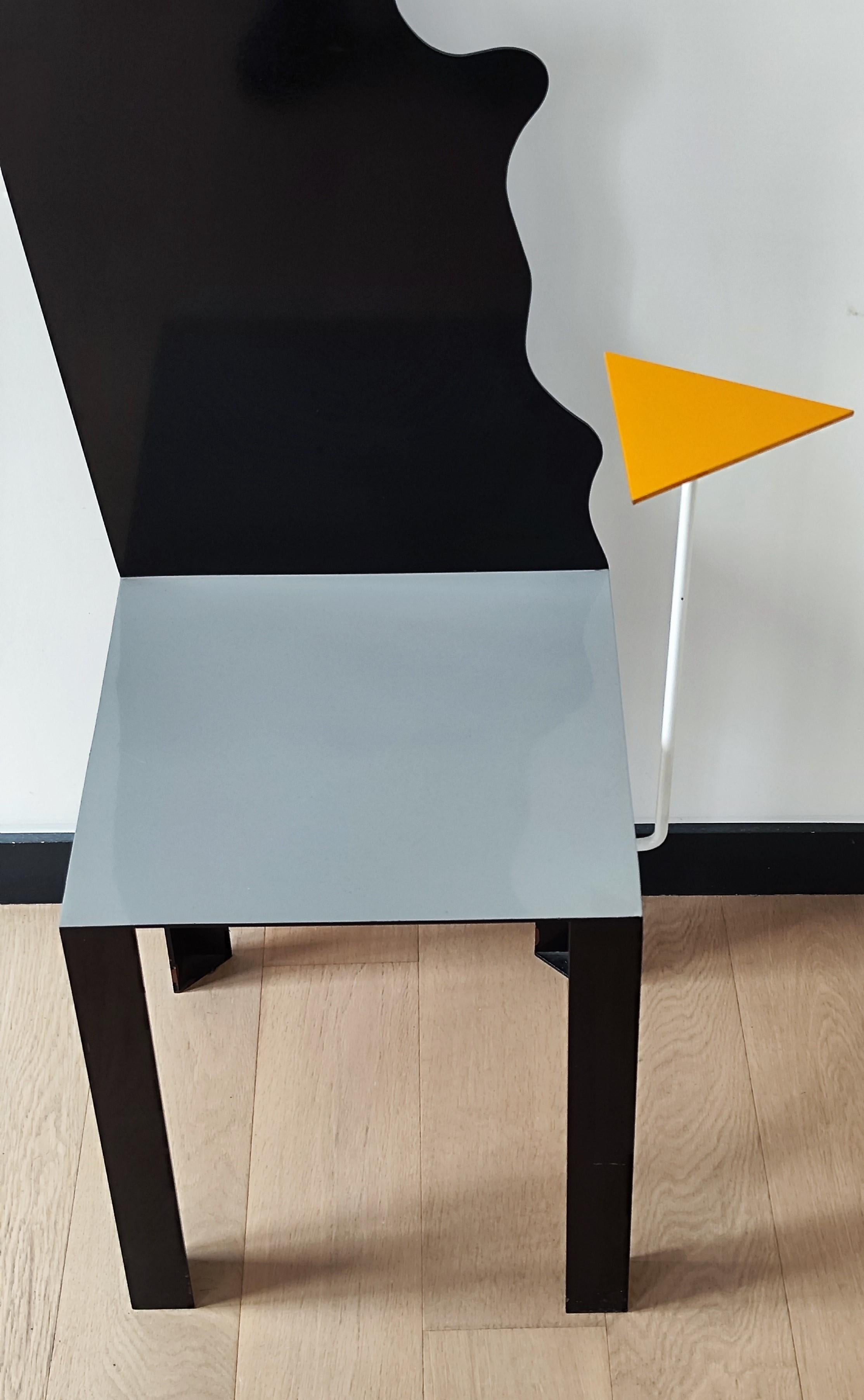 Silla postmoderna años 80 Movimiento Memphis, espíritu Ettore Sottsass en venta 1
