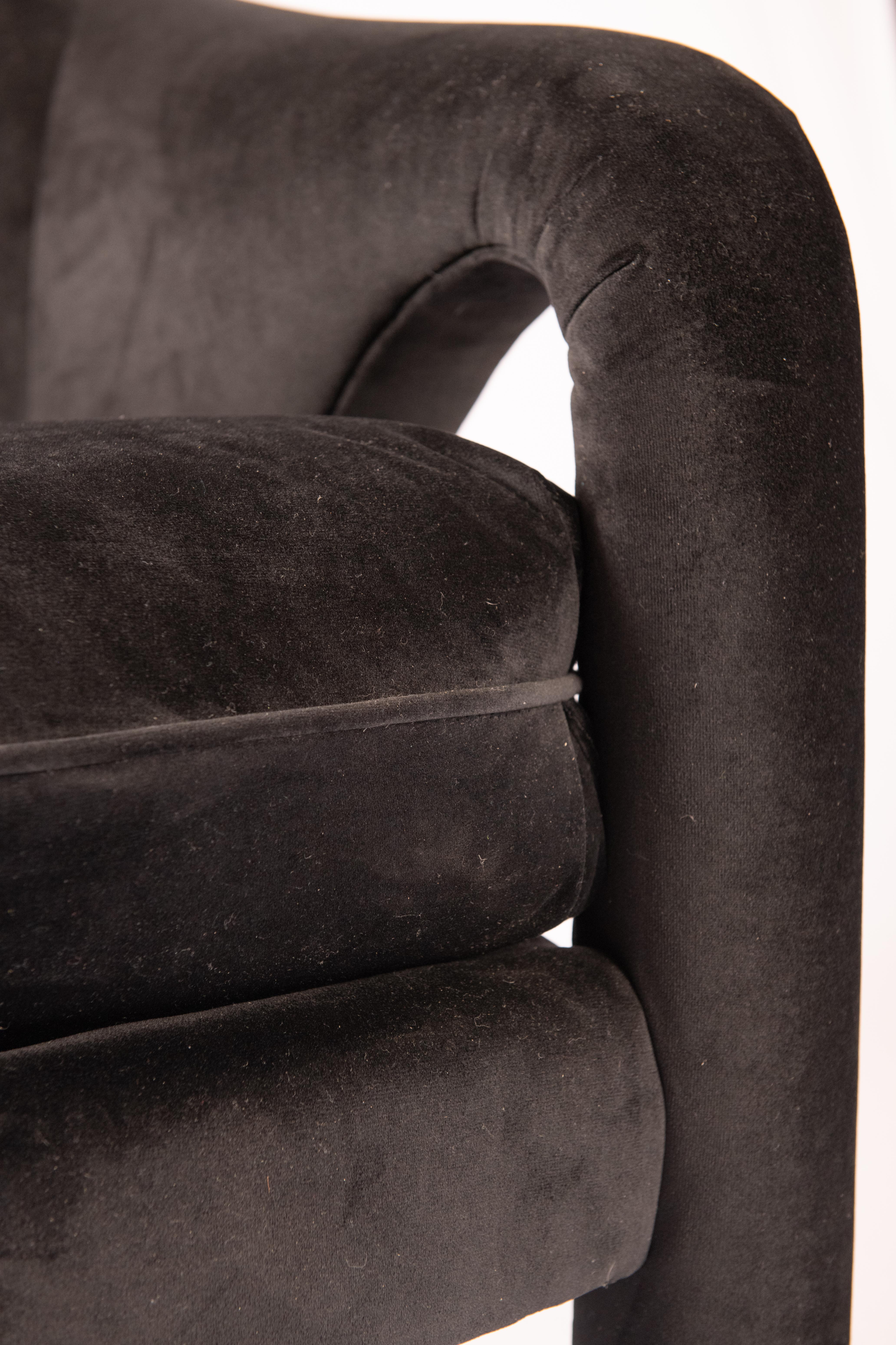 Post Modern  Chairs attributed to Vladimir Kagan, a pair For Sale 10