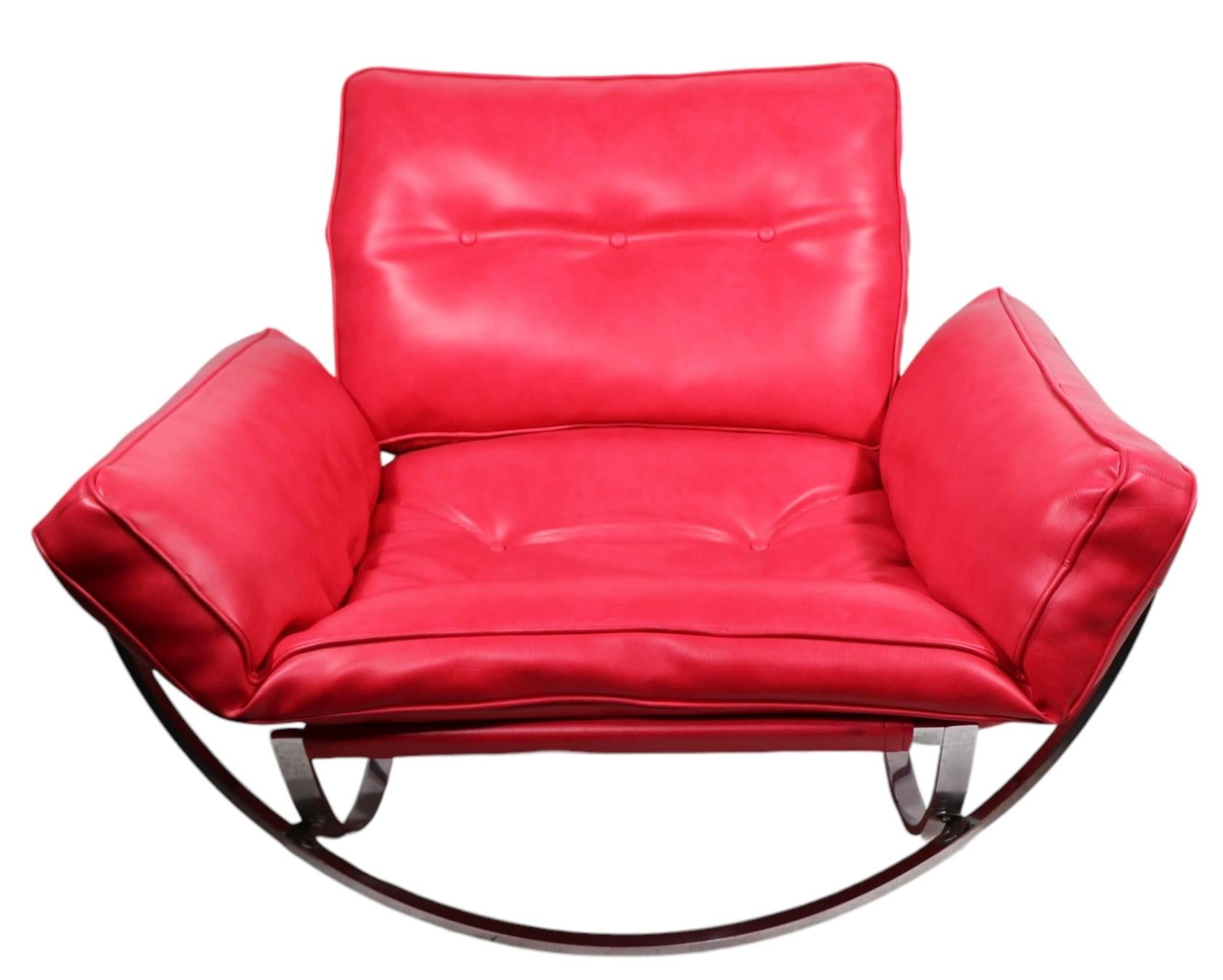 Sedia lounge postmoderna Apollo in cromo e vinile di Leonart Bender per Charleton in vendita 4