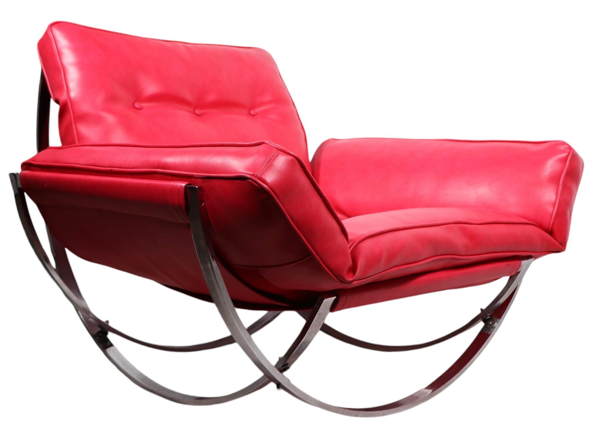 Sedia lounge postmoderna Apollo in cromo e vinile di Leonart Bender per Charleton in vendita 2