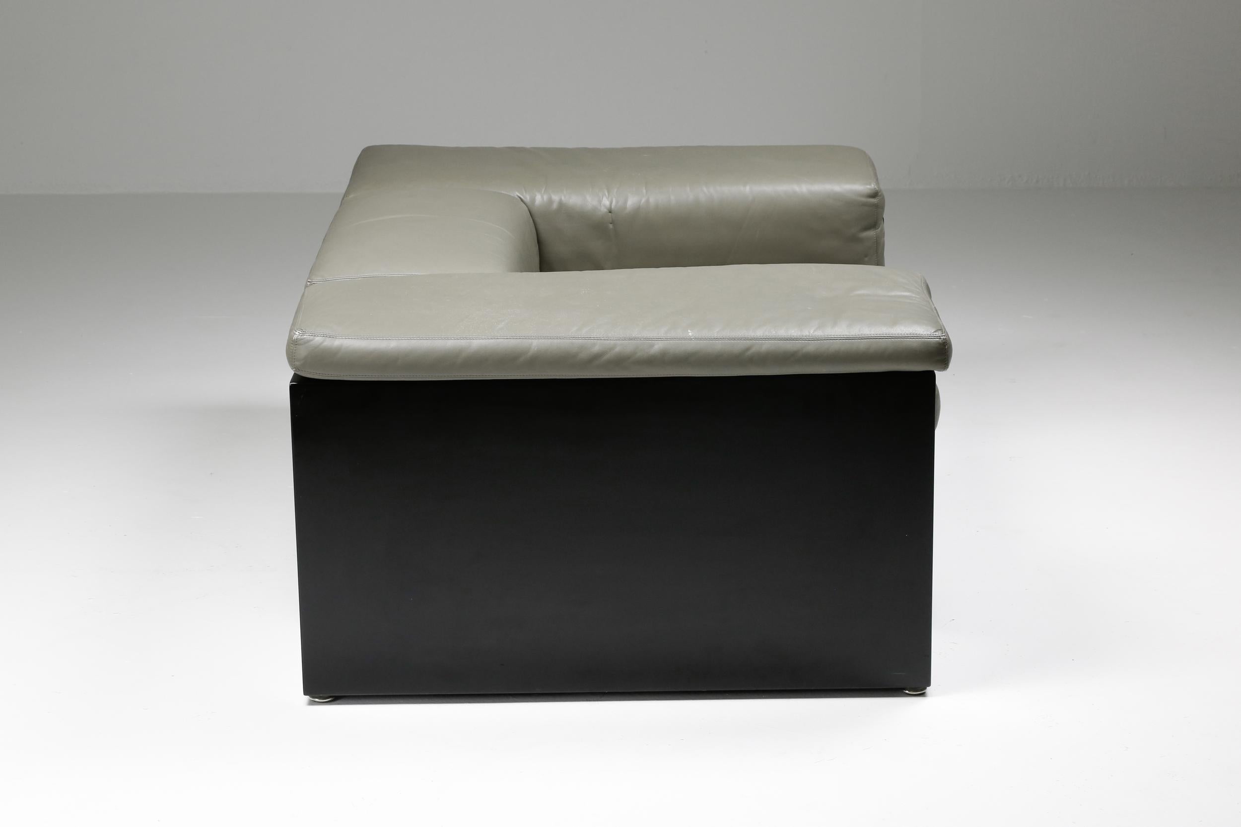 Post-Modern Cini Boeri 'Brigadier' Lounge Chairs in Elephant Grey Leather 2