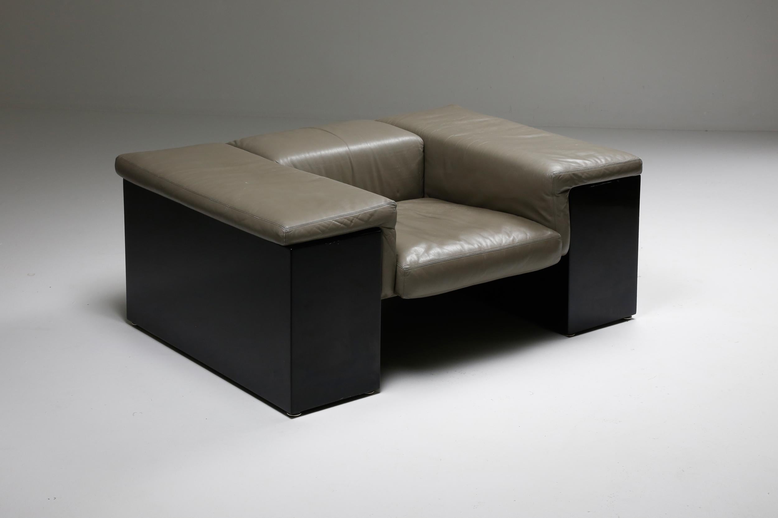 Post-Modern Cini Boeri 'Brigadier' Lounge Chairs in Elephant Grey Leather 3