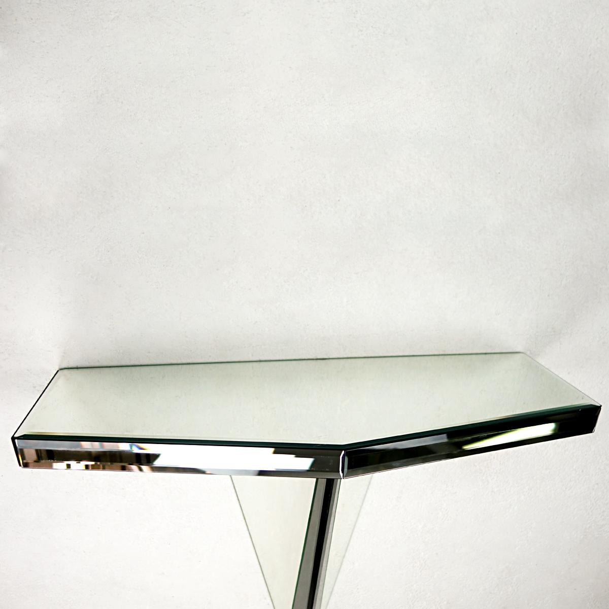 Late 20th Century Postmodern Console or Side Table Made of Mirrored Glass For Sale