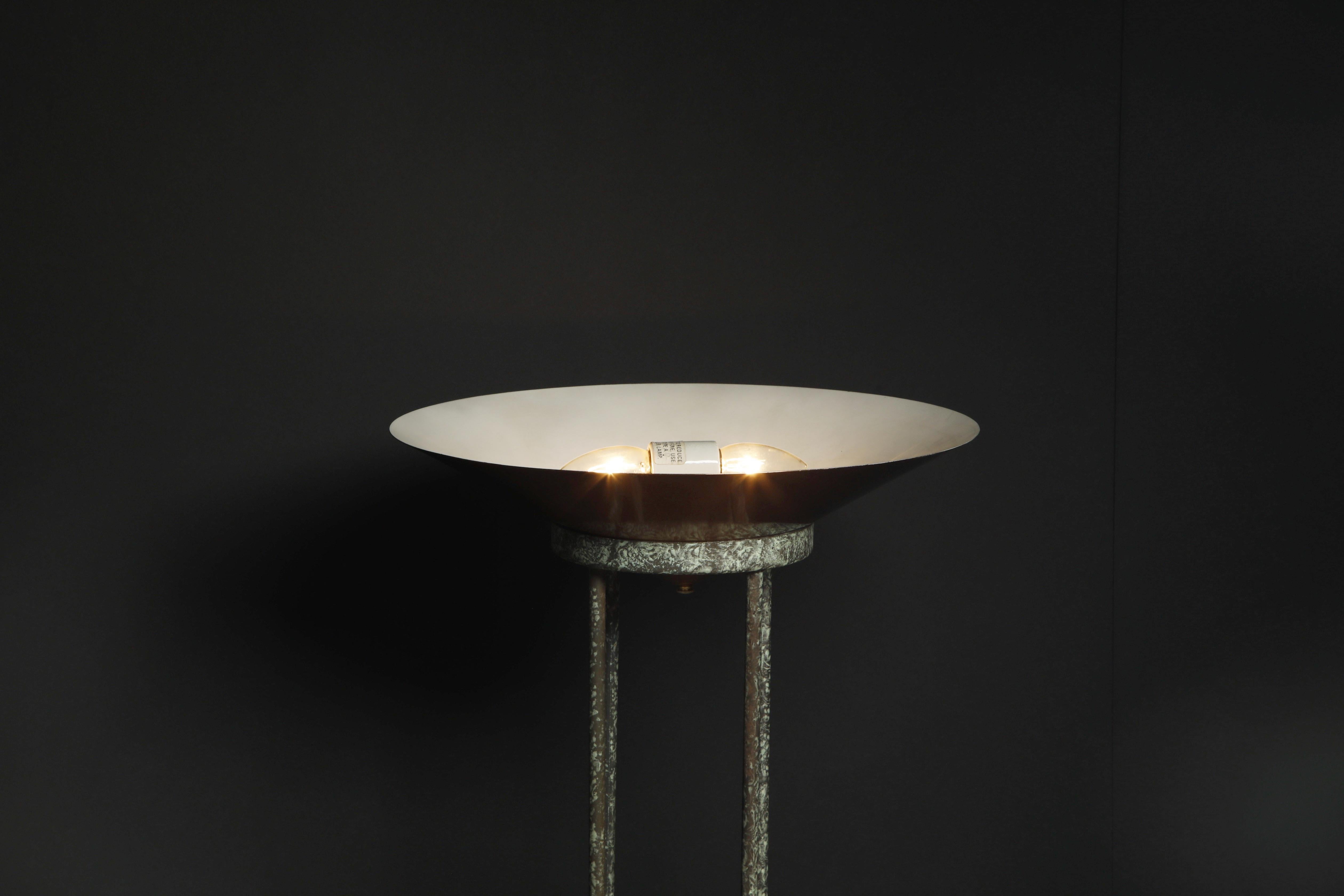 Lampade da terra postmoderne in rame di Jim Bindman per Rainbow Lamp, anni '80, firmate in vendita 3