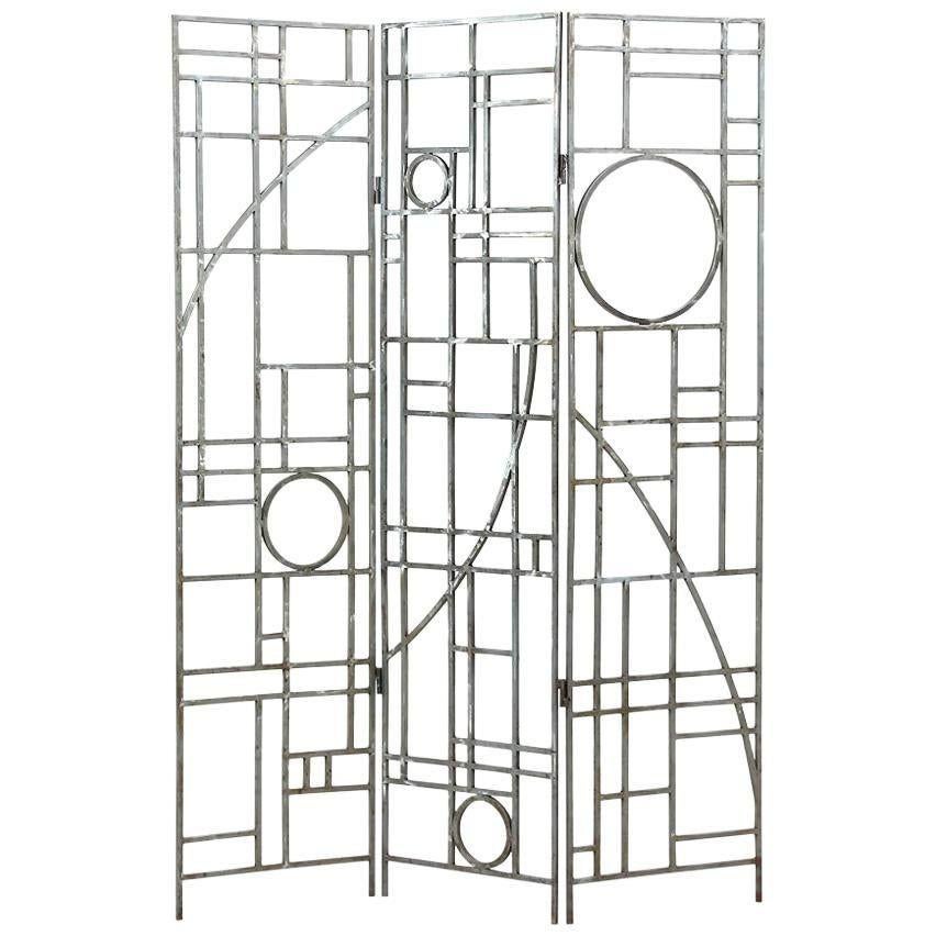 Schermo divisorio a 3 pannelli in rame di ispirazione Neo Art Deco di Frank Lloyd Wright. Questo mobile personalizzato fatto a mano è stato realizzato durante il revival dell'Art Deco degli anni '70/'80 e presenta una struttura in acciaio rifinita