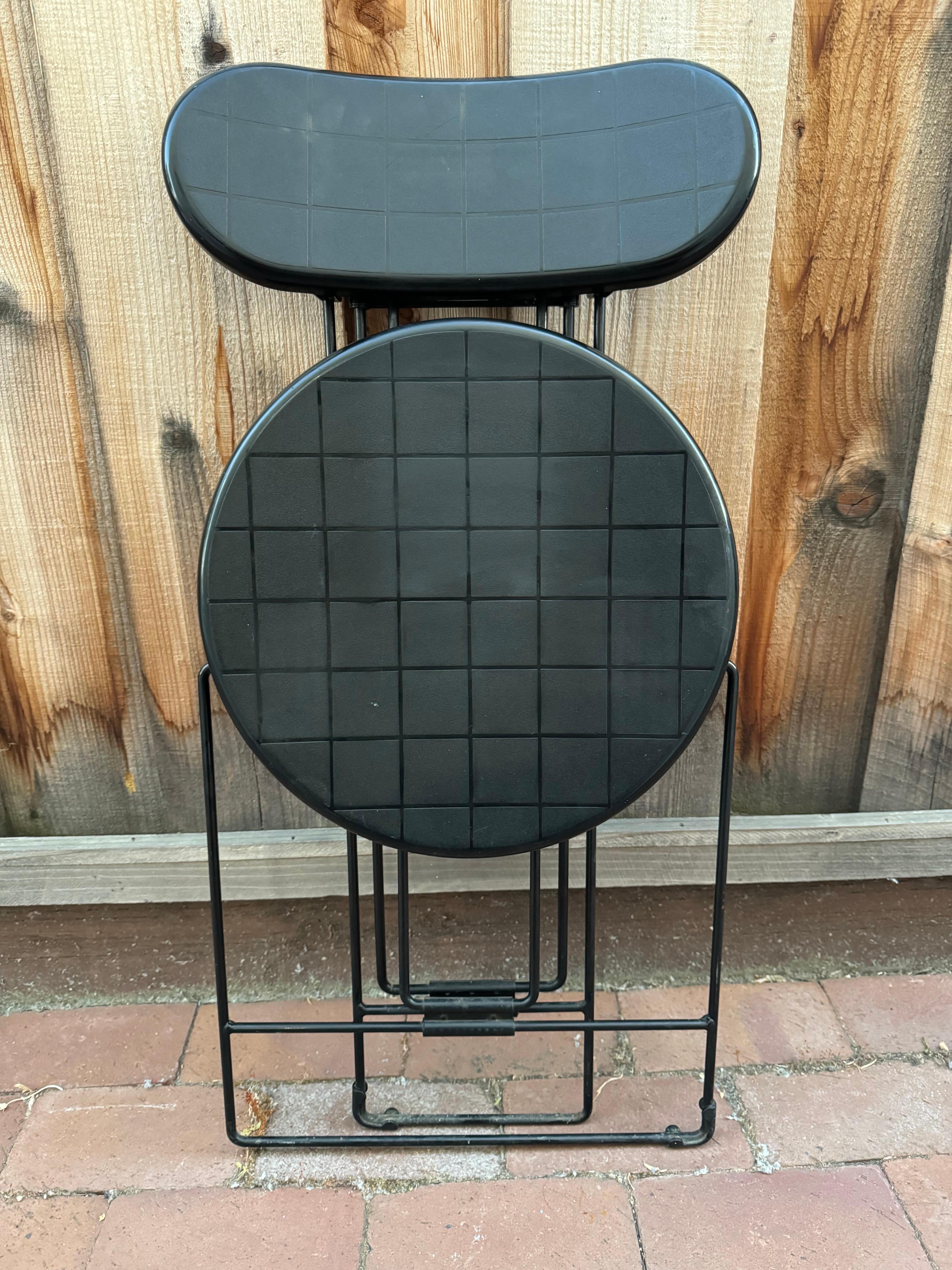 Chaise pliante postmodernericket