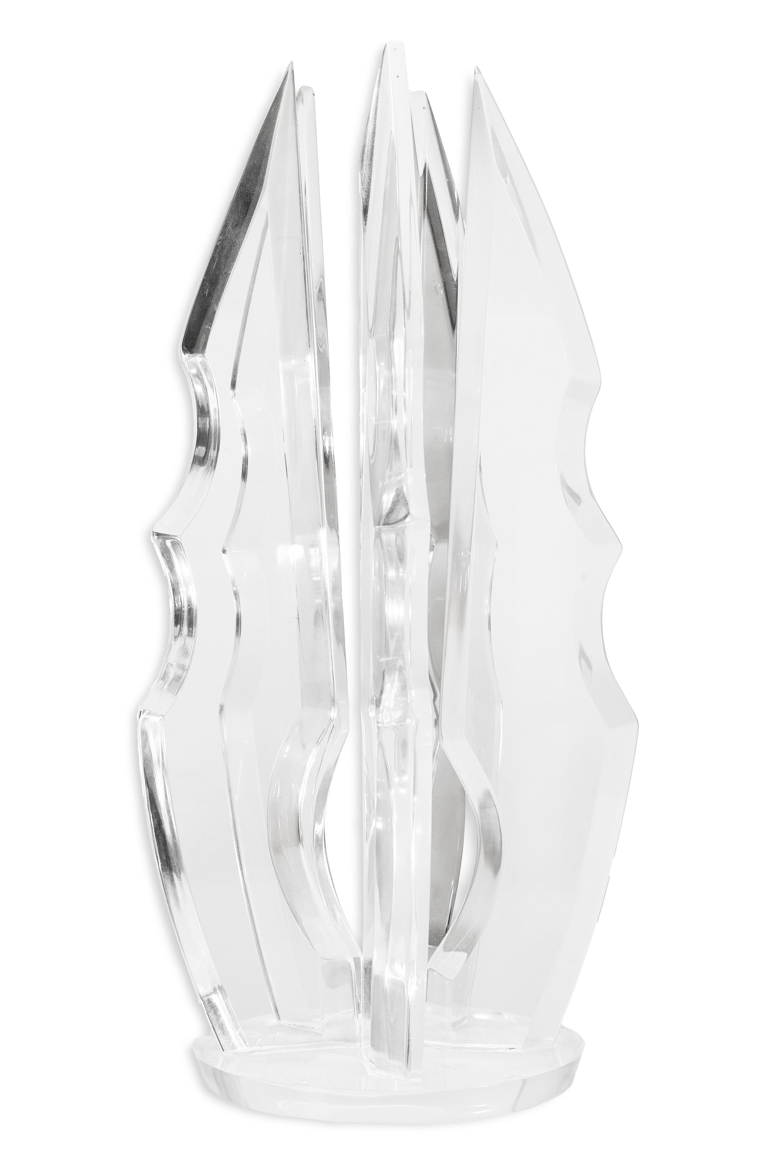 Post-Modern Post Modern Curved Lucite Table Sculpture Van Teal Style For Sale