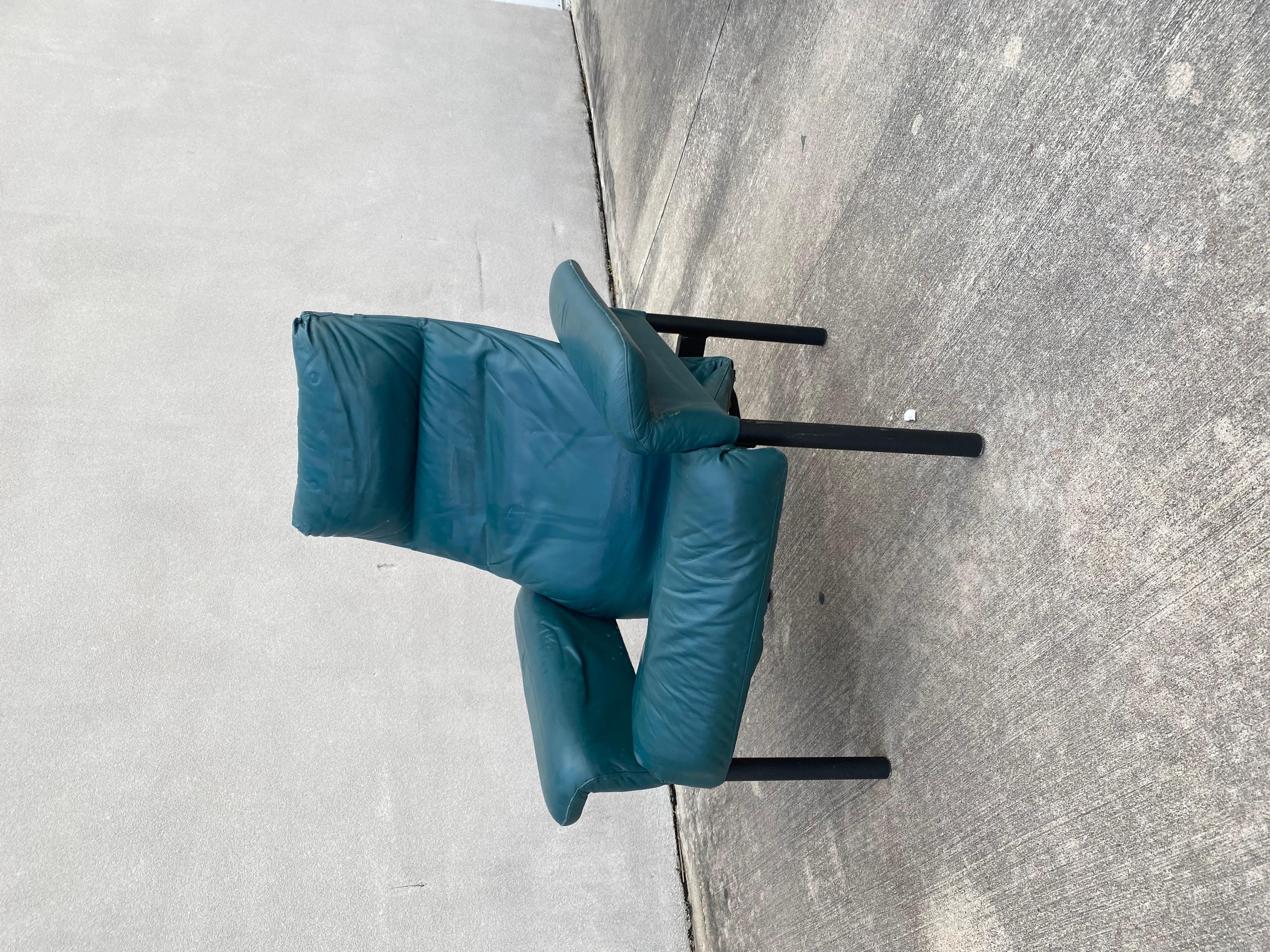 Post-Modern Danish Leather Lounge Chair For Sale 1