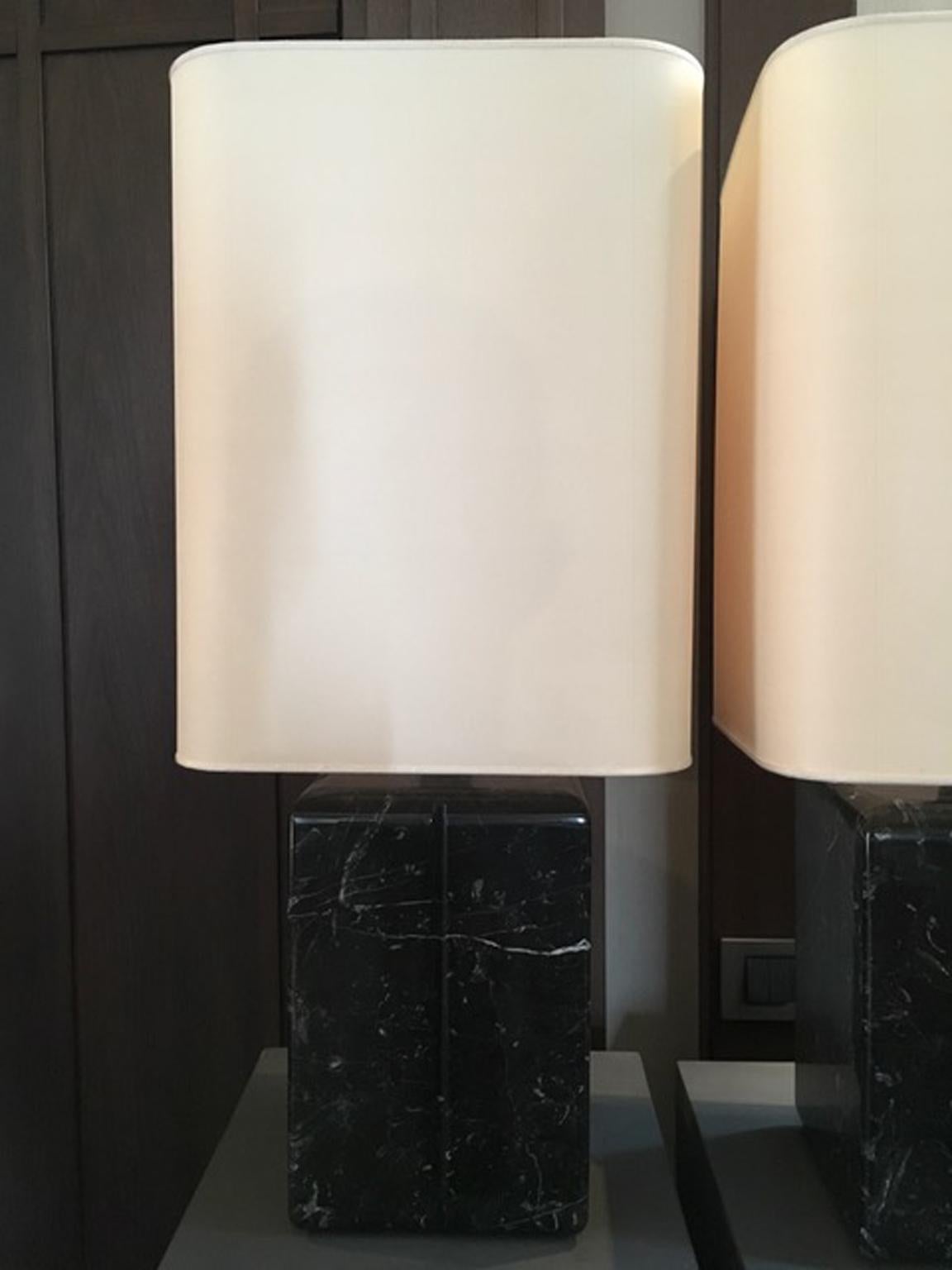 Contemporary Italy Post-Modern Design Pair Black Marble Table Lamps For Sale
