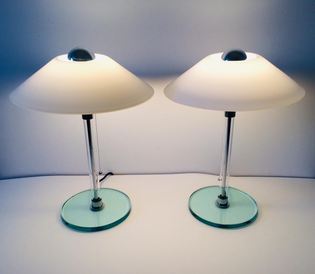 Post-Modern Post Modern Design Set of 2 Table Lamps in Glass, Italy 1980's