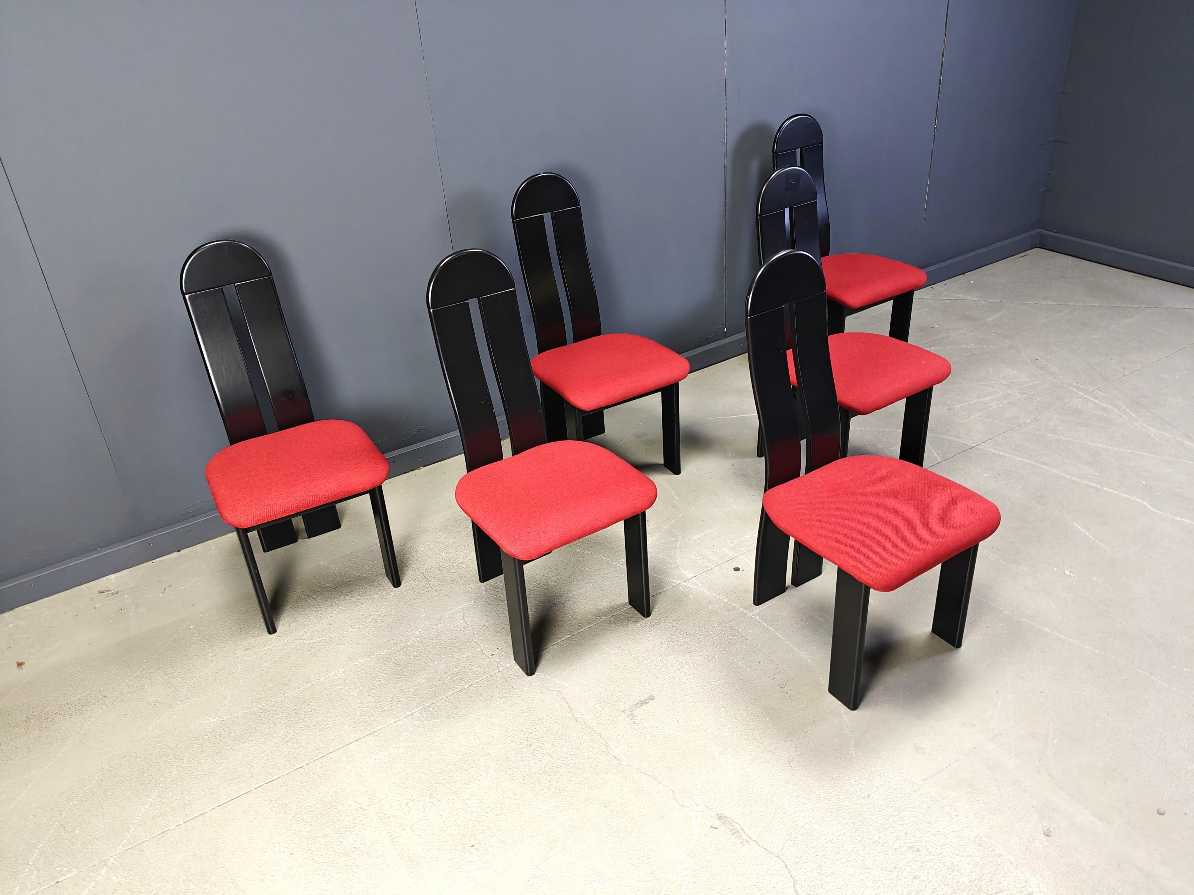 Post modern dining chairs, 1980s (Postmoderne) im Angebot