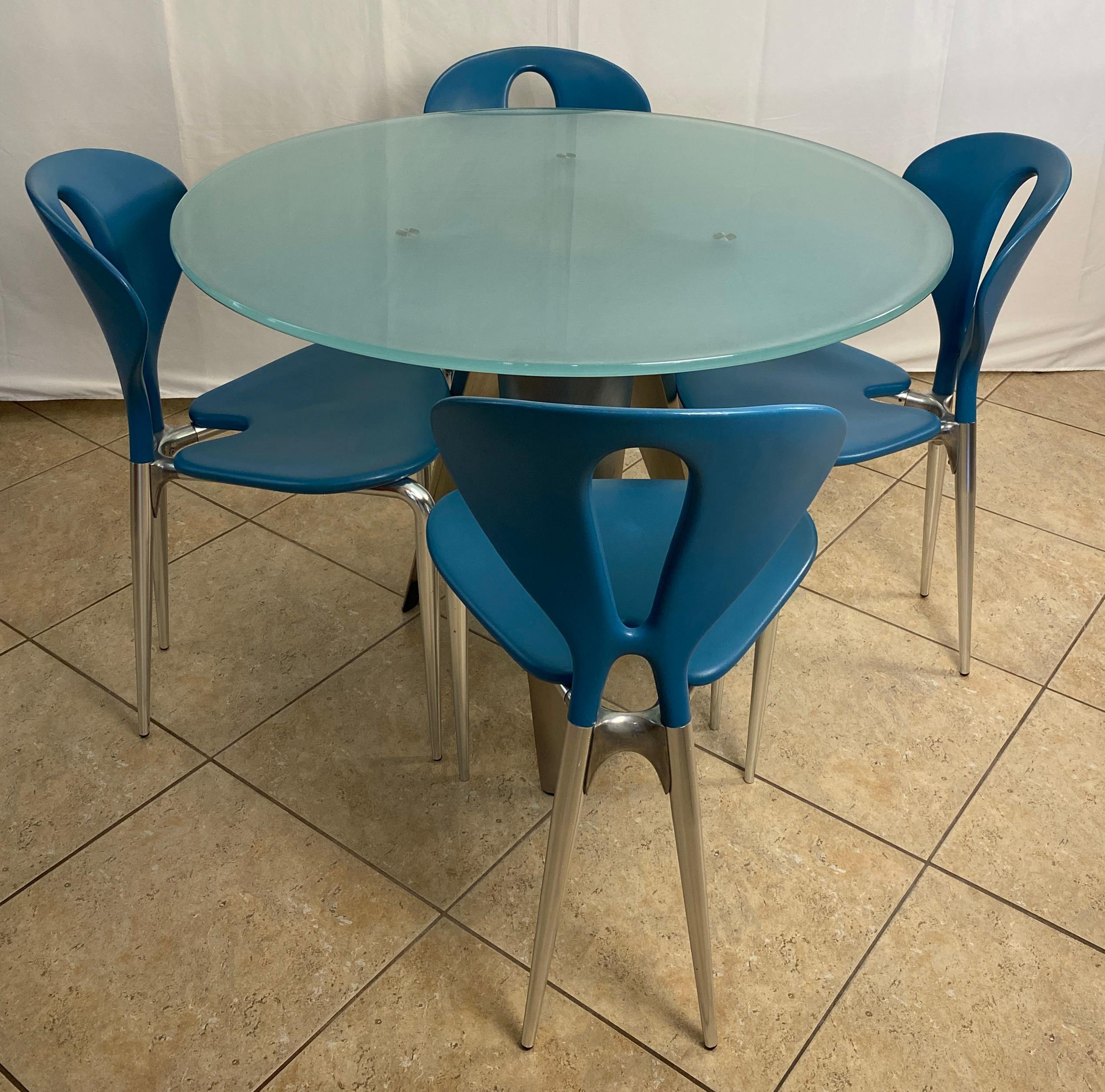 Dining Table and 4 Chairs Set,  attributed to Driade & Chairs by Ycami For Sale 5