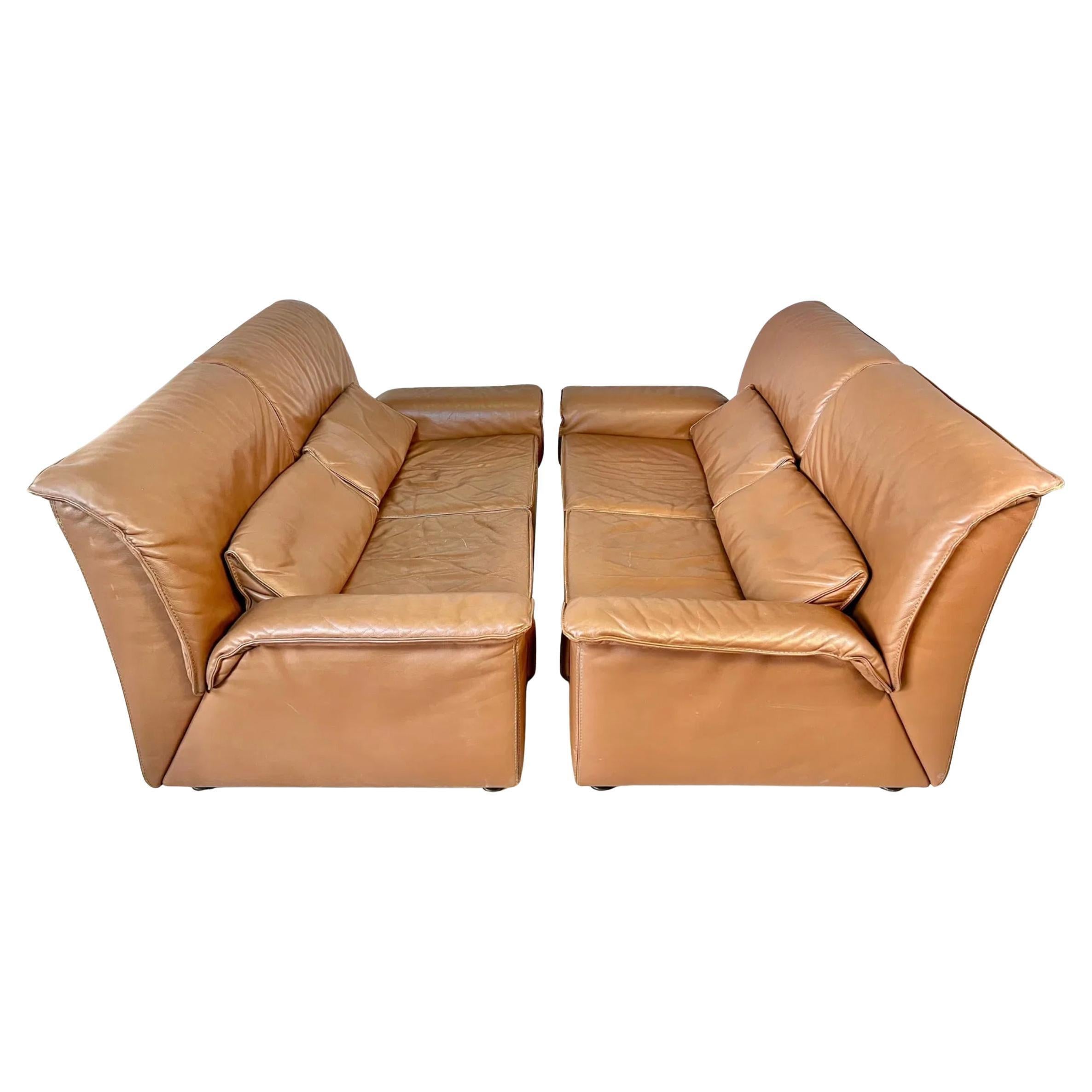 Fine XX secolo Divano olandese moderno in pelle marrone cognac, divano e poltrona in vendita