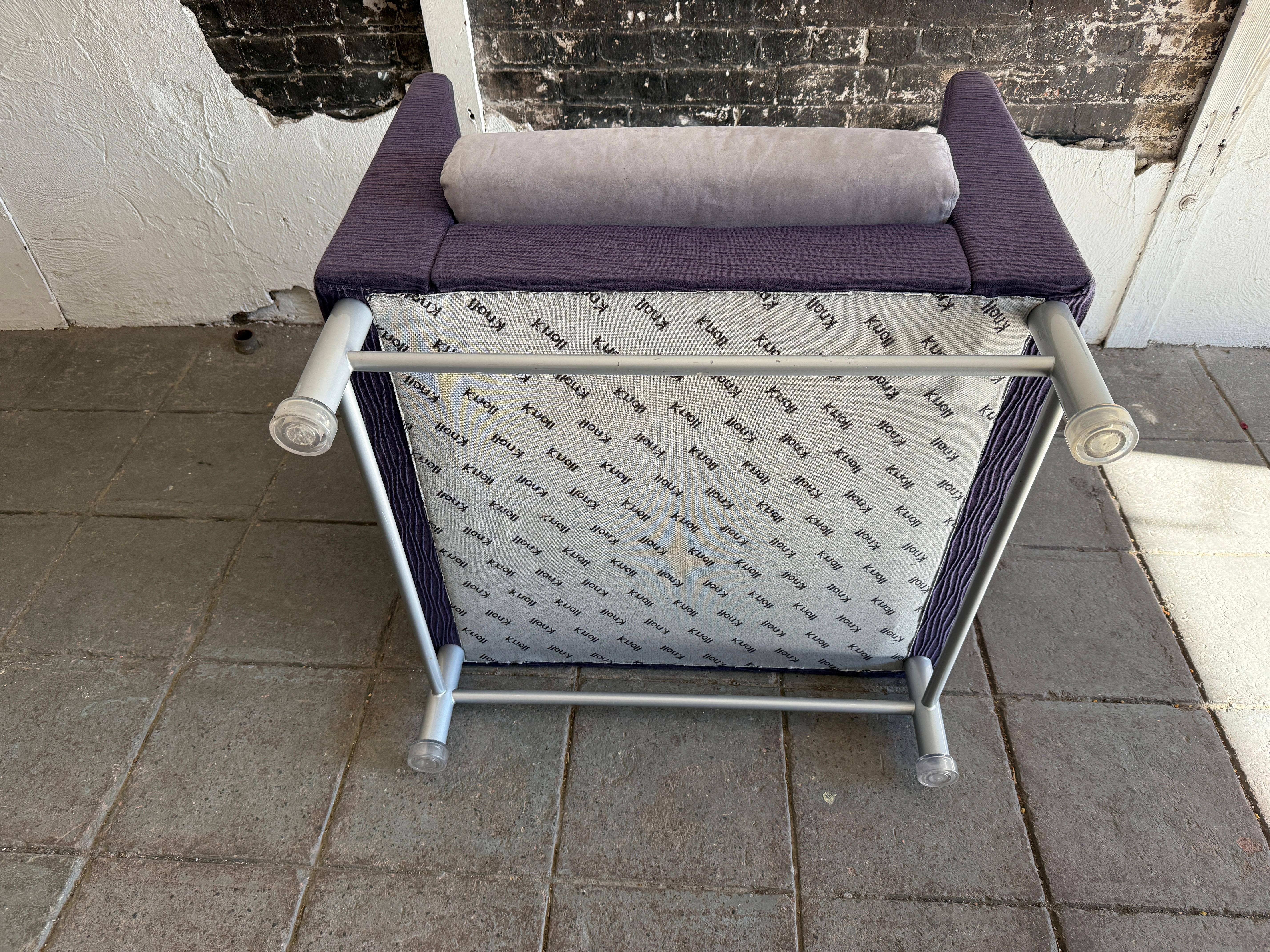 Sillón postmoderno Eastside de Ettore Sottsass para Knoll 1980 Acero en venta