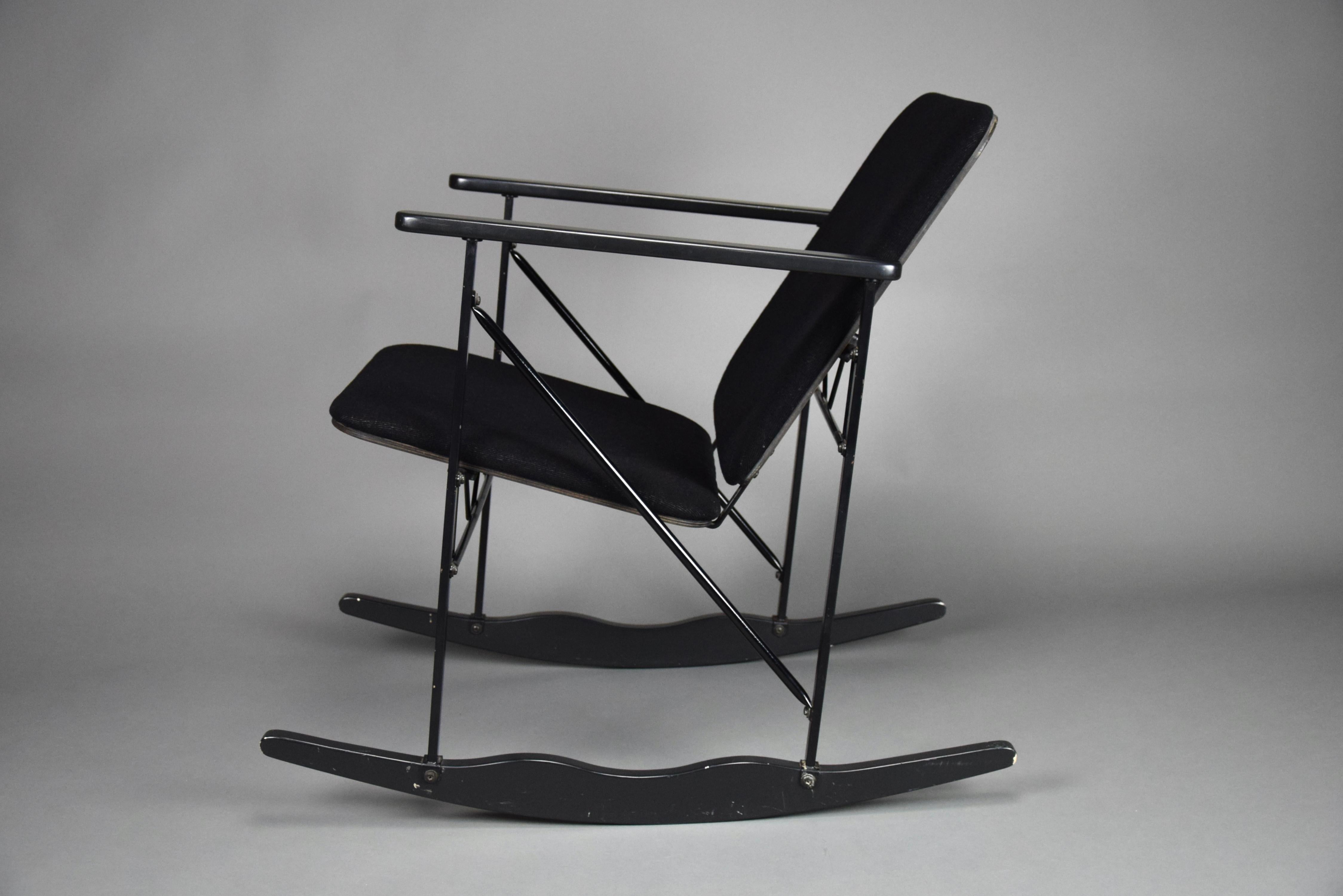 Post Modern Experiment Rocking Chair by Yrjö Kukkapuro For Sale 5