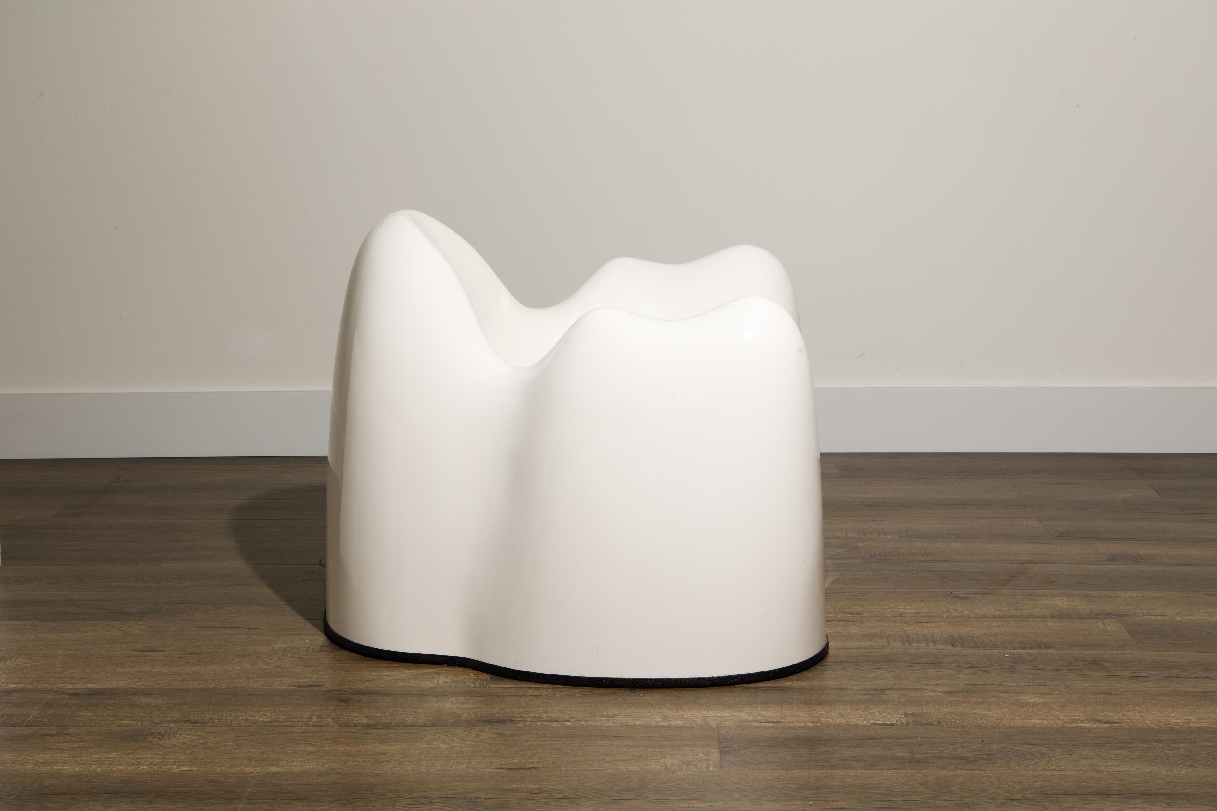 Post-Modern Fiberglass Molar Chair For Sale 1
