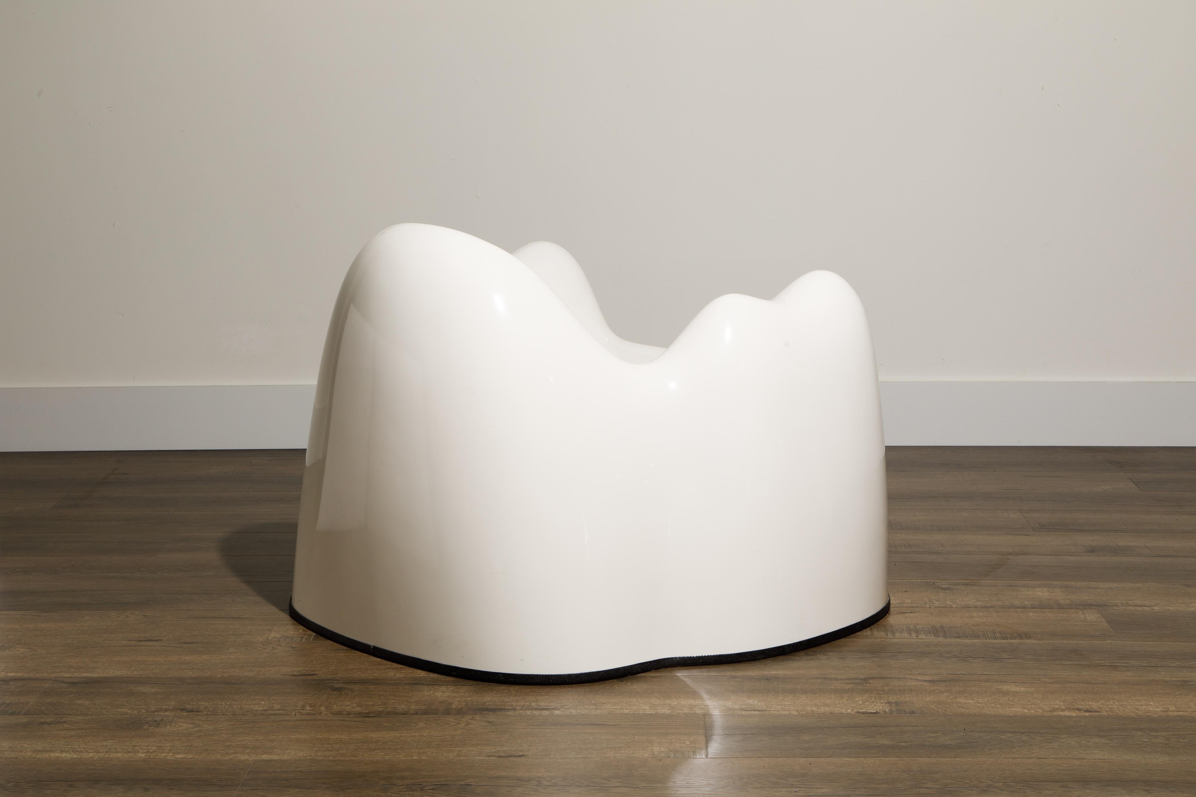 Post-Modern Fiberglass Molar Chair For Sale 2