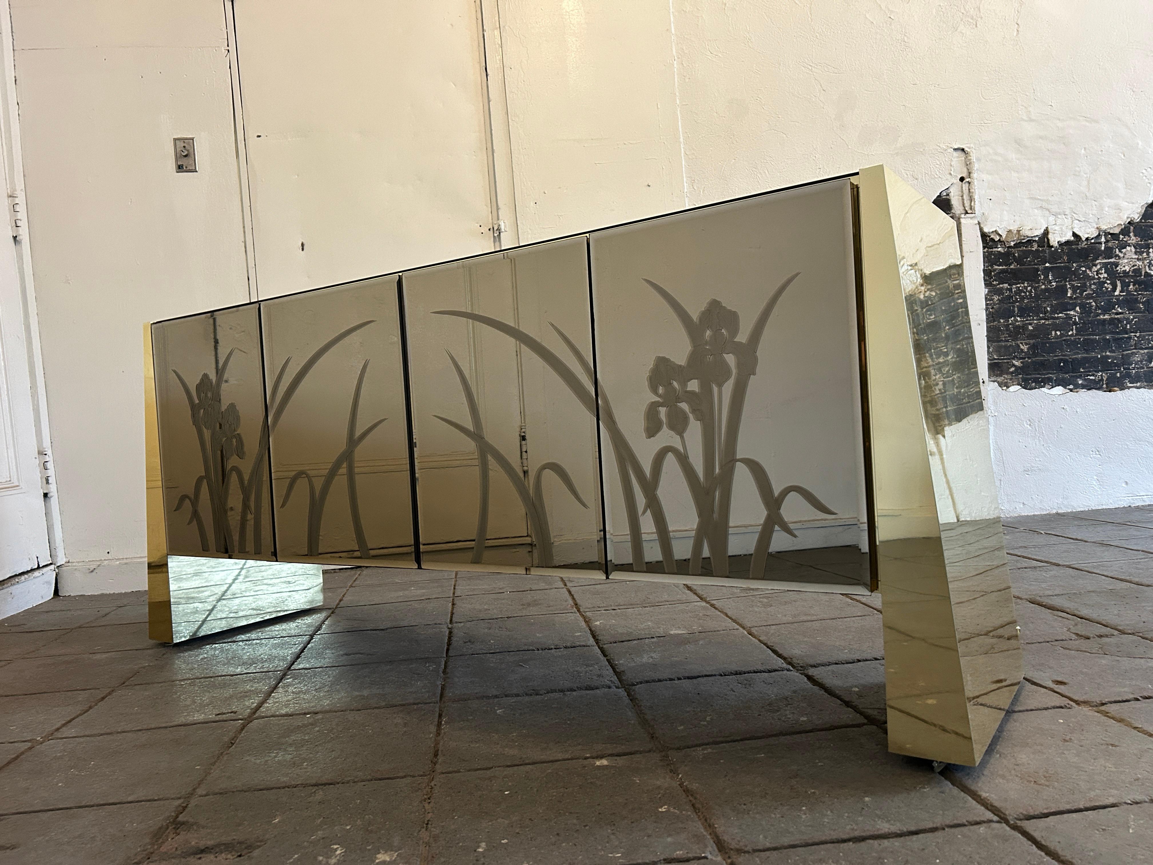 Post Modern Floral smoked mirror glass 4 door credenza with mirror brass  For Sale 1