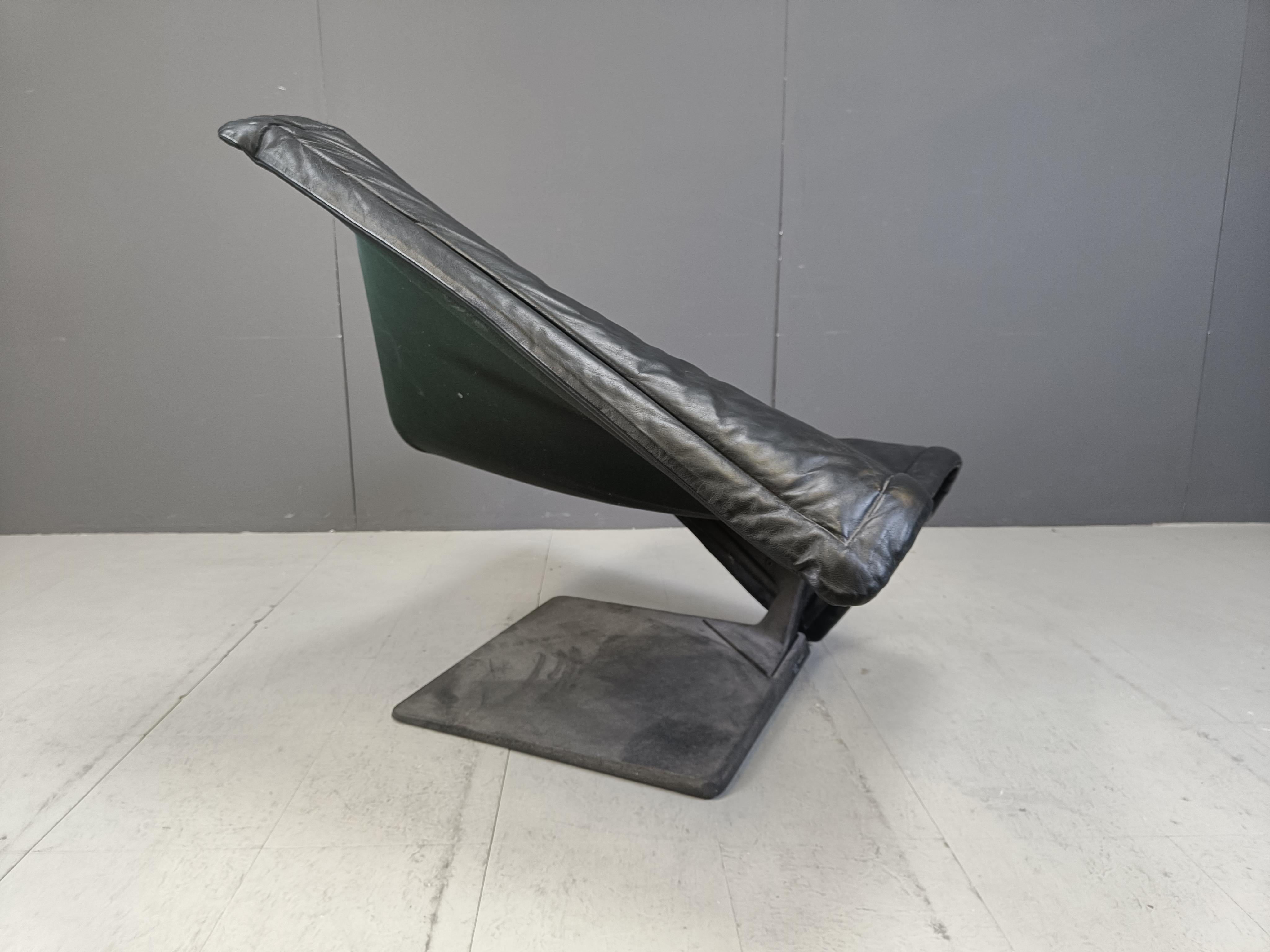 Late 20th Century Post modern Flying Carpet lounge chair by Simon Desanta by Rosenthal, 1980s