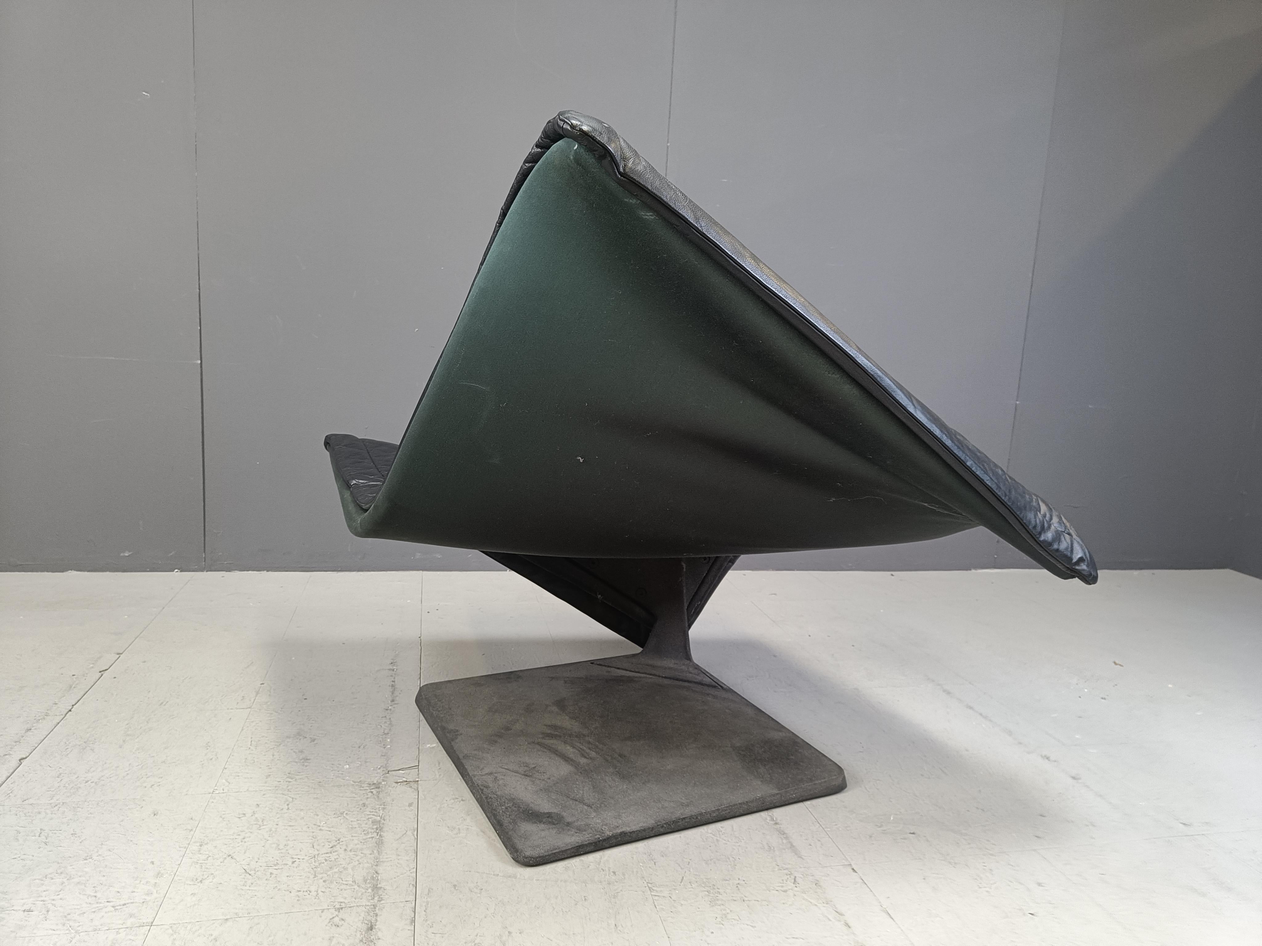 Leather Post modern Flying Carpet lounge chair by Simon Desanta by Rosenthal, 1980s