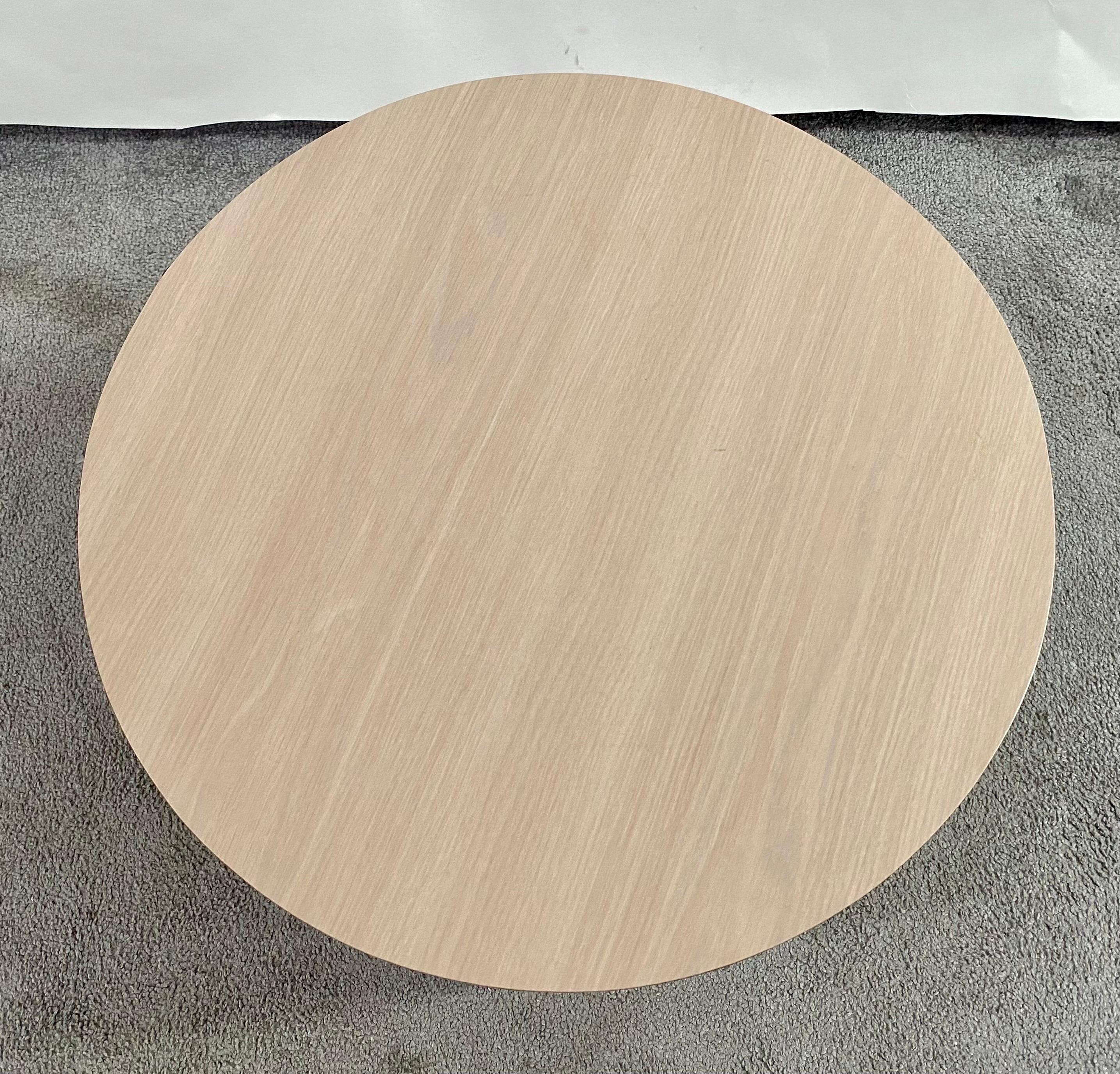 Postmodernes Formica Laminat Rosa Kreis-Tisch-Set aus Formica, 4 Teile  im Angebot 6