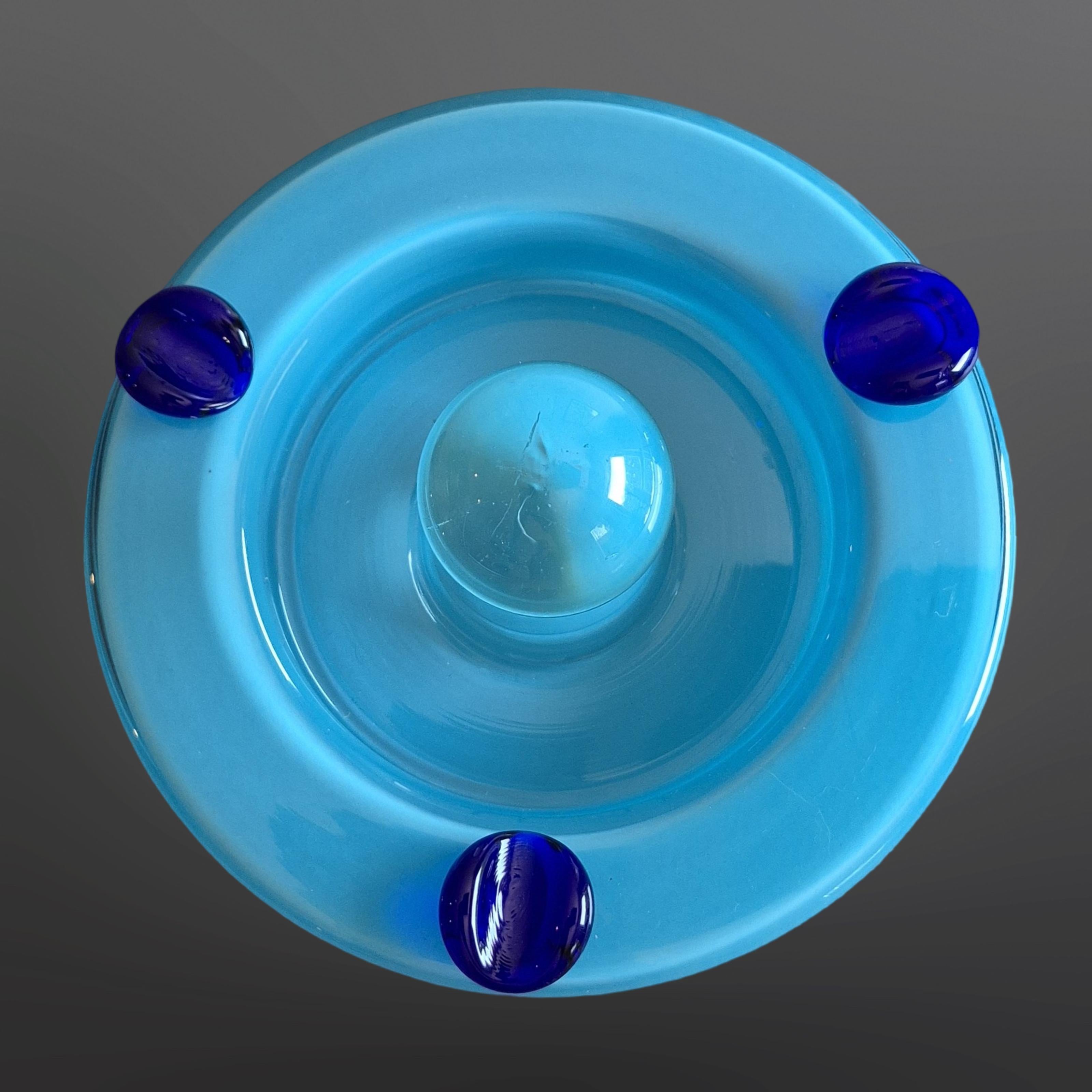 Italian Post modern glass ashtray, Italy 1980s For Sale