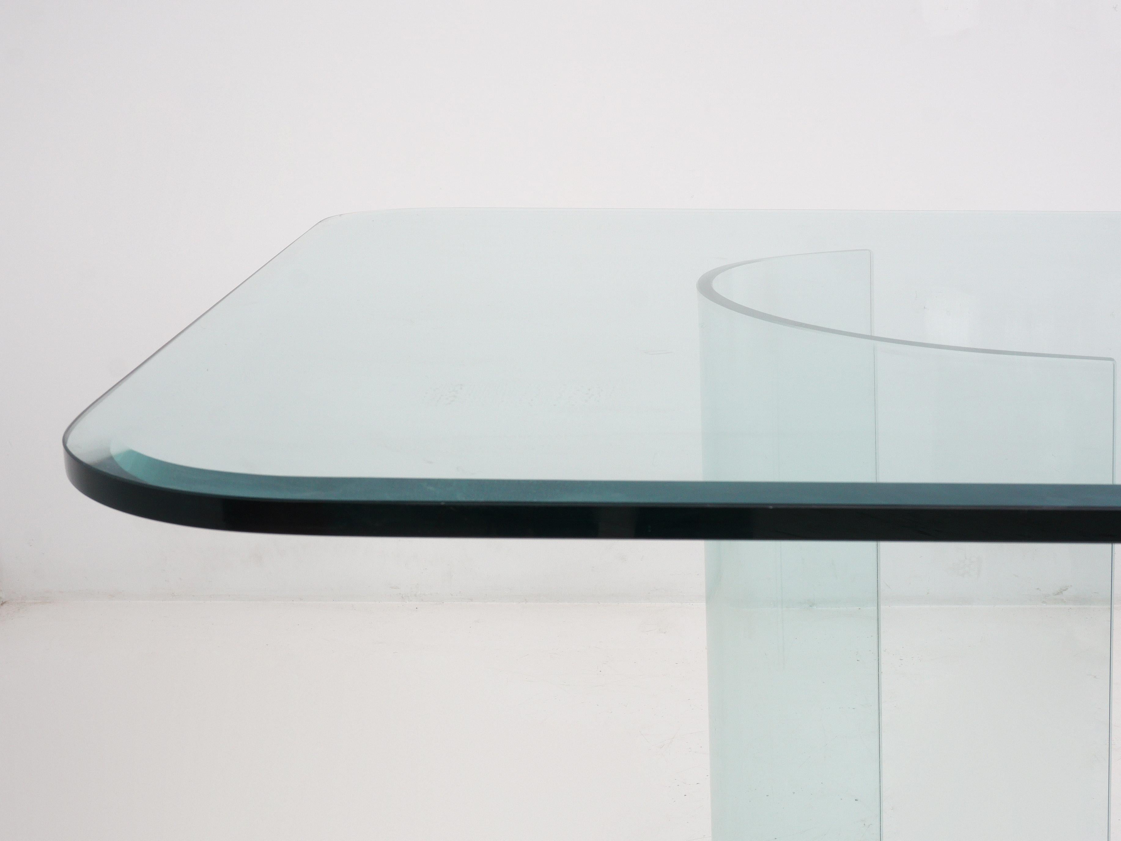 Post Modern Glass Dining Table In Good Condition In Philadelphia, PA