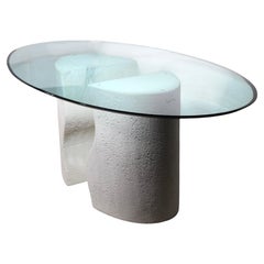 Mesa de comedor postmoderna con tapa de cristal y base de piedra fundida según Willy Rizzo c 1970/80's
