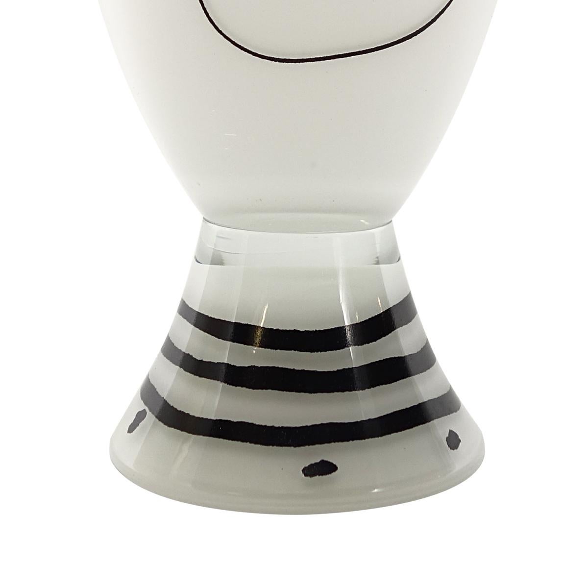 Postmoderne Vase en verre The Modernity de Roger Selden pour la collection Vis-à-vis de Ritzenhoff en vente