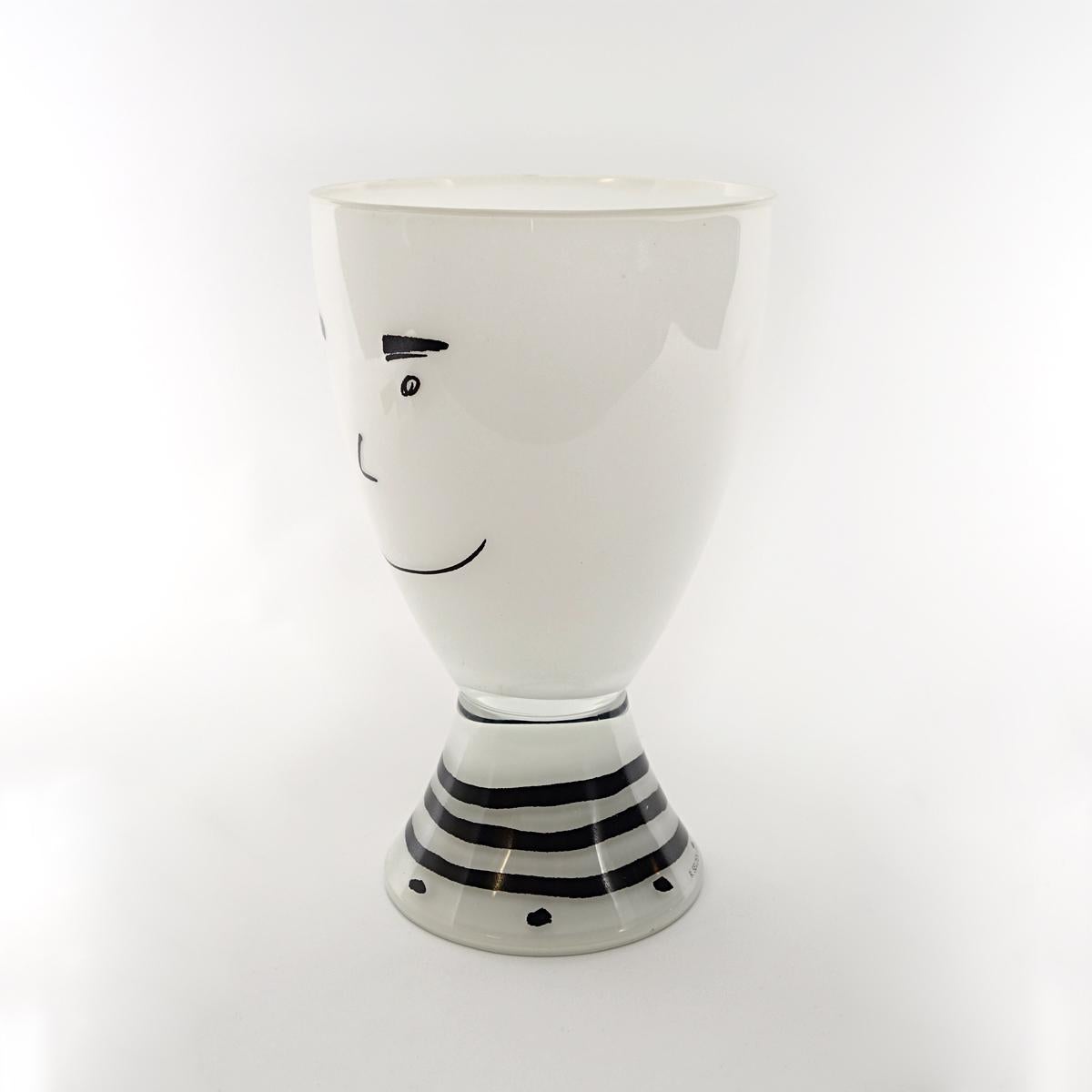 Post-Modern Glass Vase by Roger Selden for Vis-à-vis Collection of Ritzenhoff In Good Condition For Sale In Doornspijk, NL