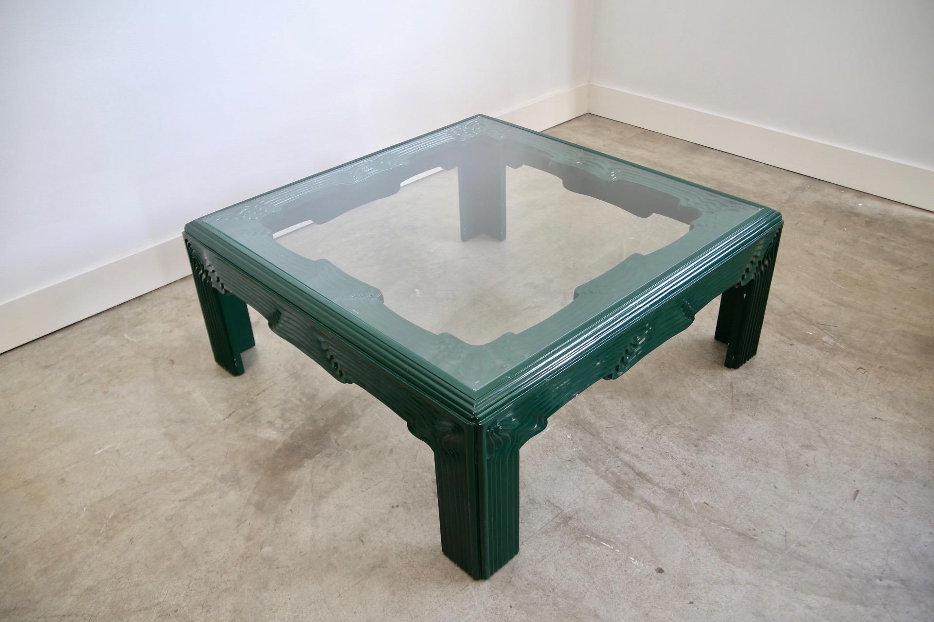 Postmodern Green Lacquer Coffee Table In Good Condition In St. Louis, MO