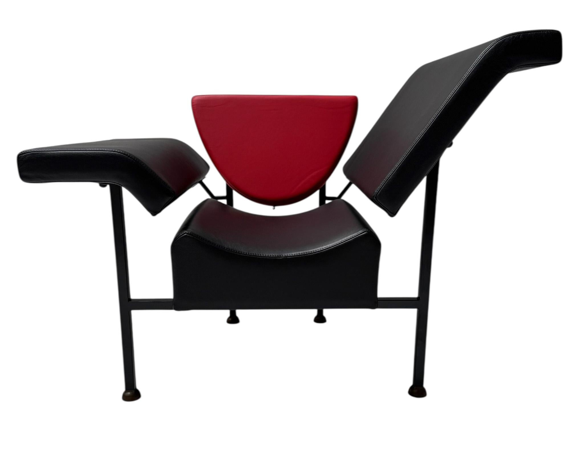Stunning and elegant Post-Modern 