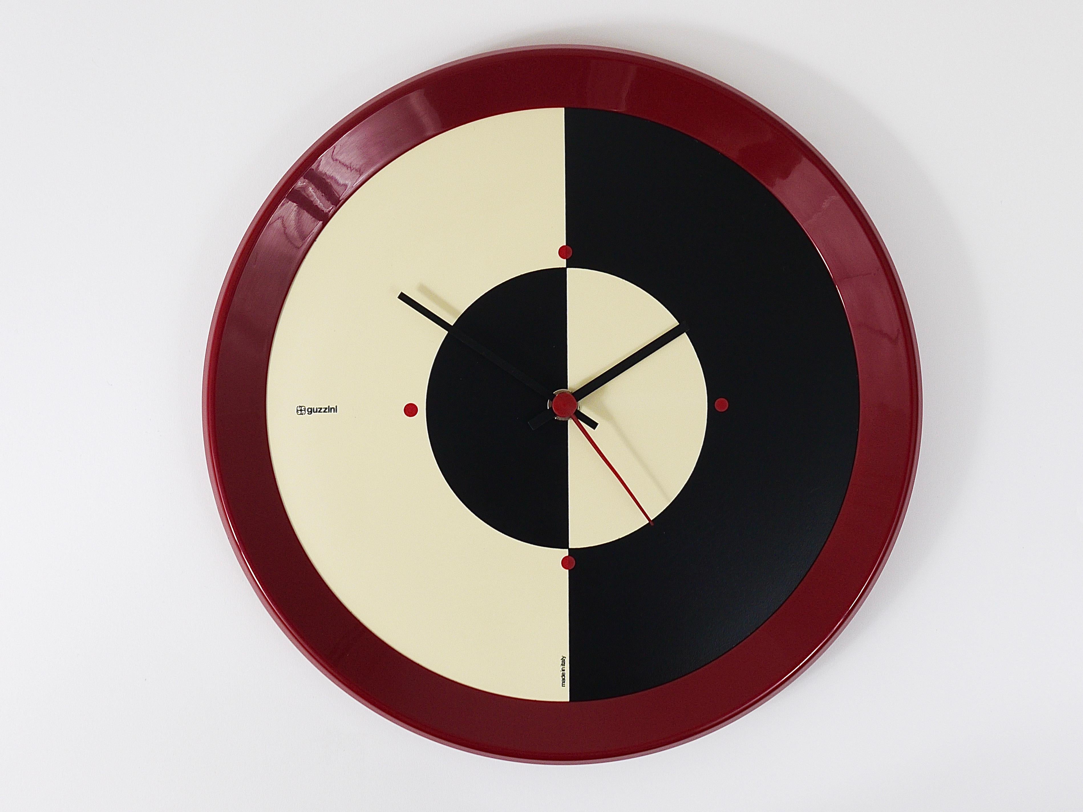 Plastic Post-Modern Guzzini Wall Clock by Bruno Gecchelin, Italy, 1980s