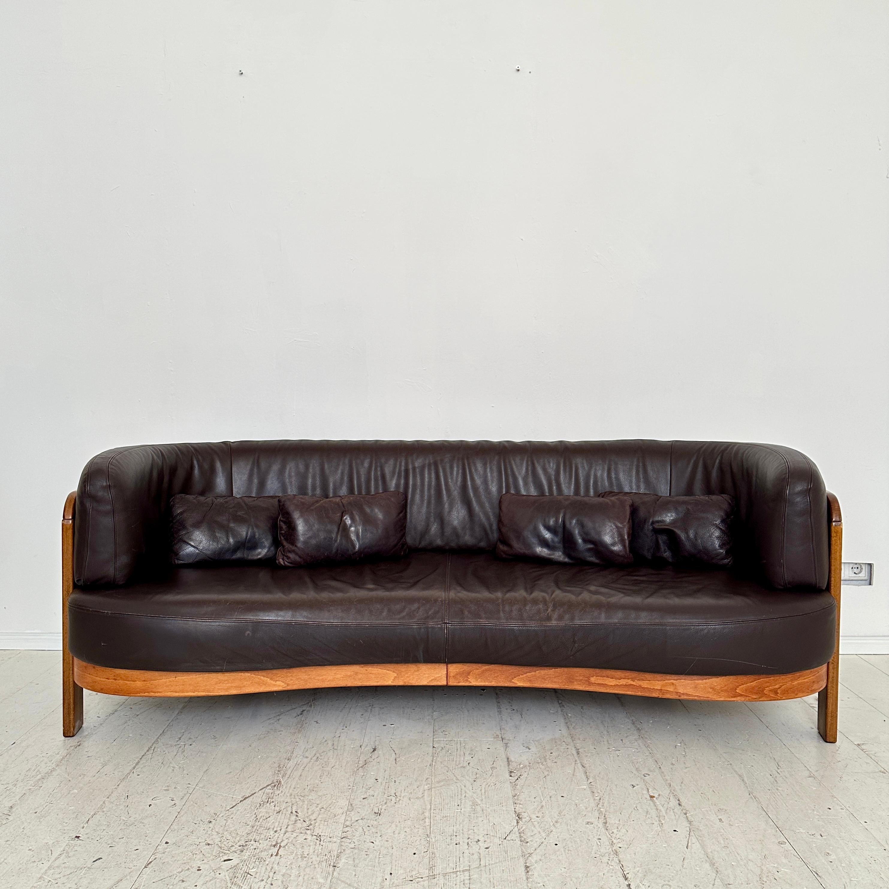 Post-Modern Halfround Brown and Beech Leather Sofa by Hans Ell, around 1980 12