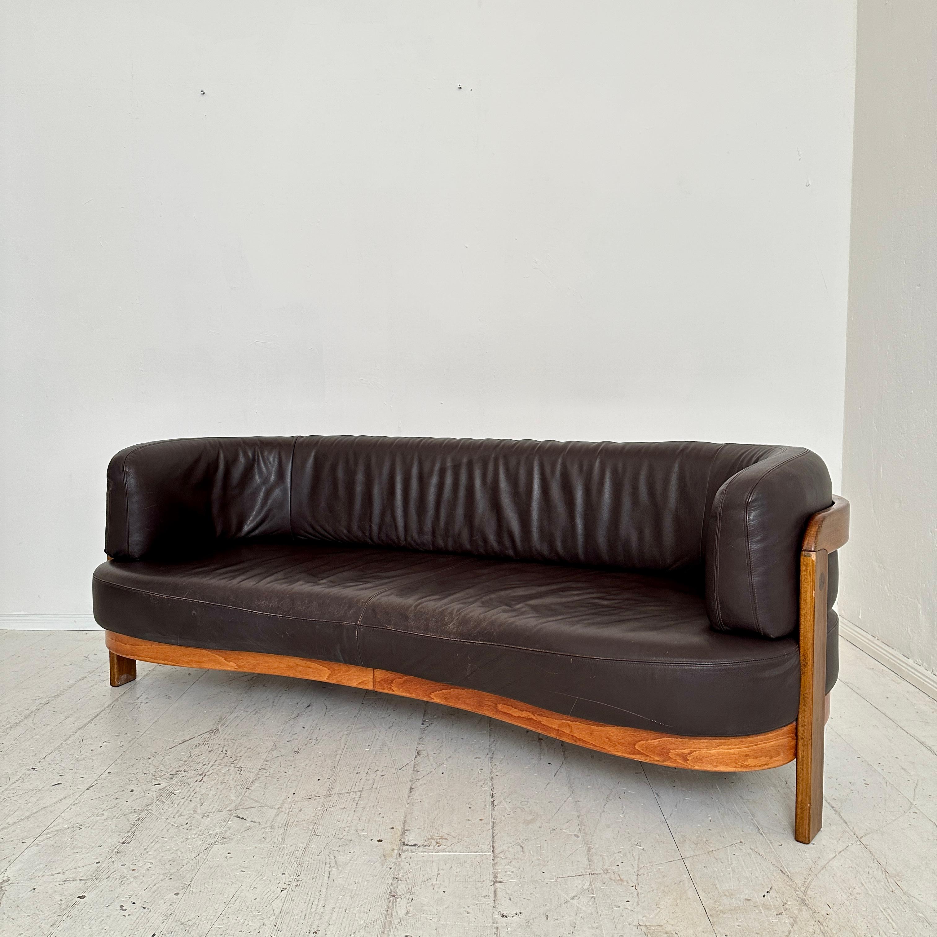 Post-Modern Halfround Brown and Beech Leather Sofa by Hans Ell, around 1980 In Good Condition In Berlin, DE