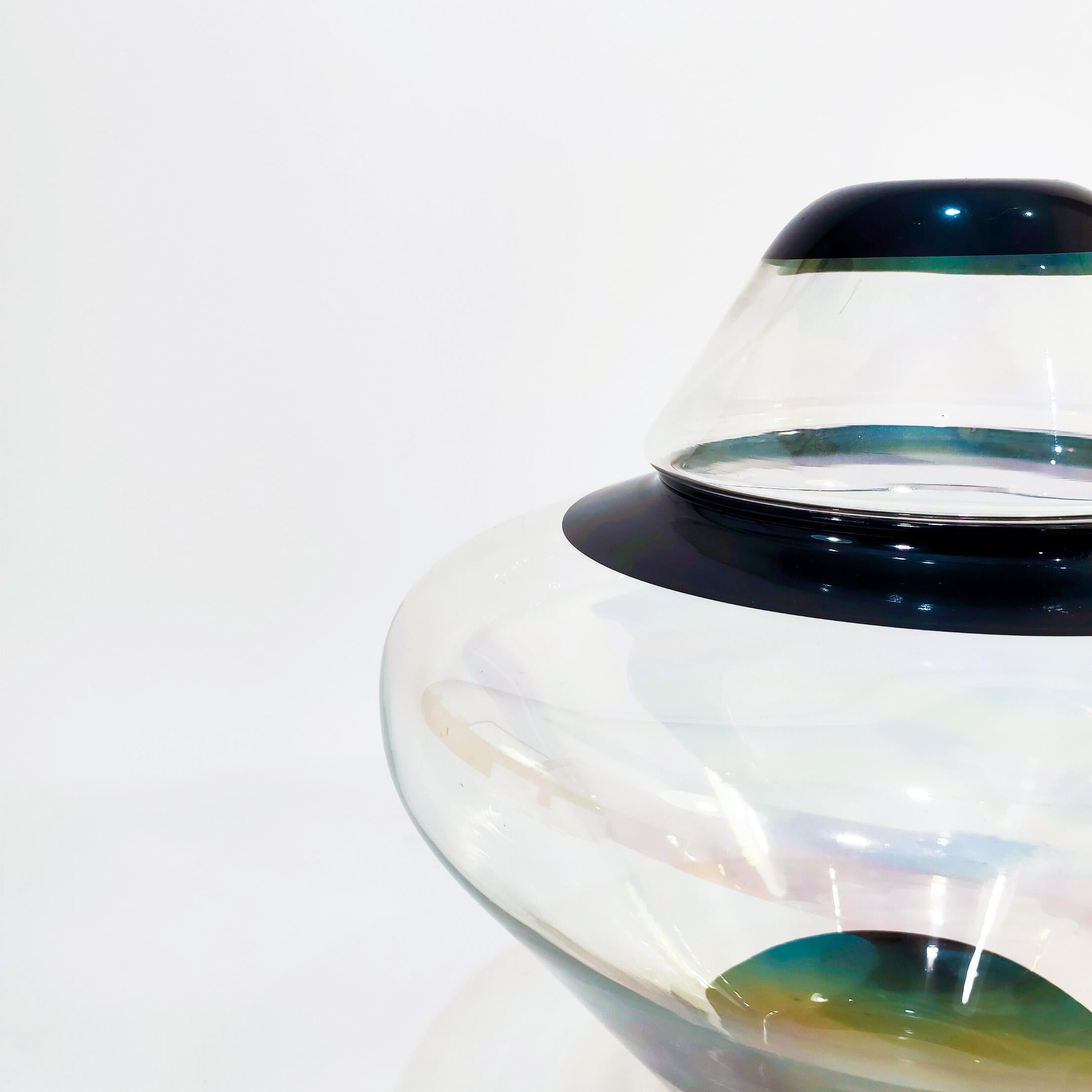 Espagnol Post-Modern hand-blown iridiscent glass tibor by La Mediterranea, Spain, 1980s en vente