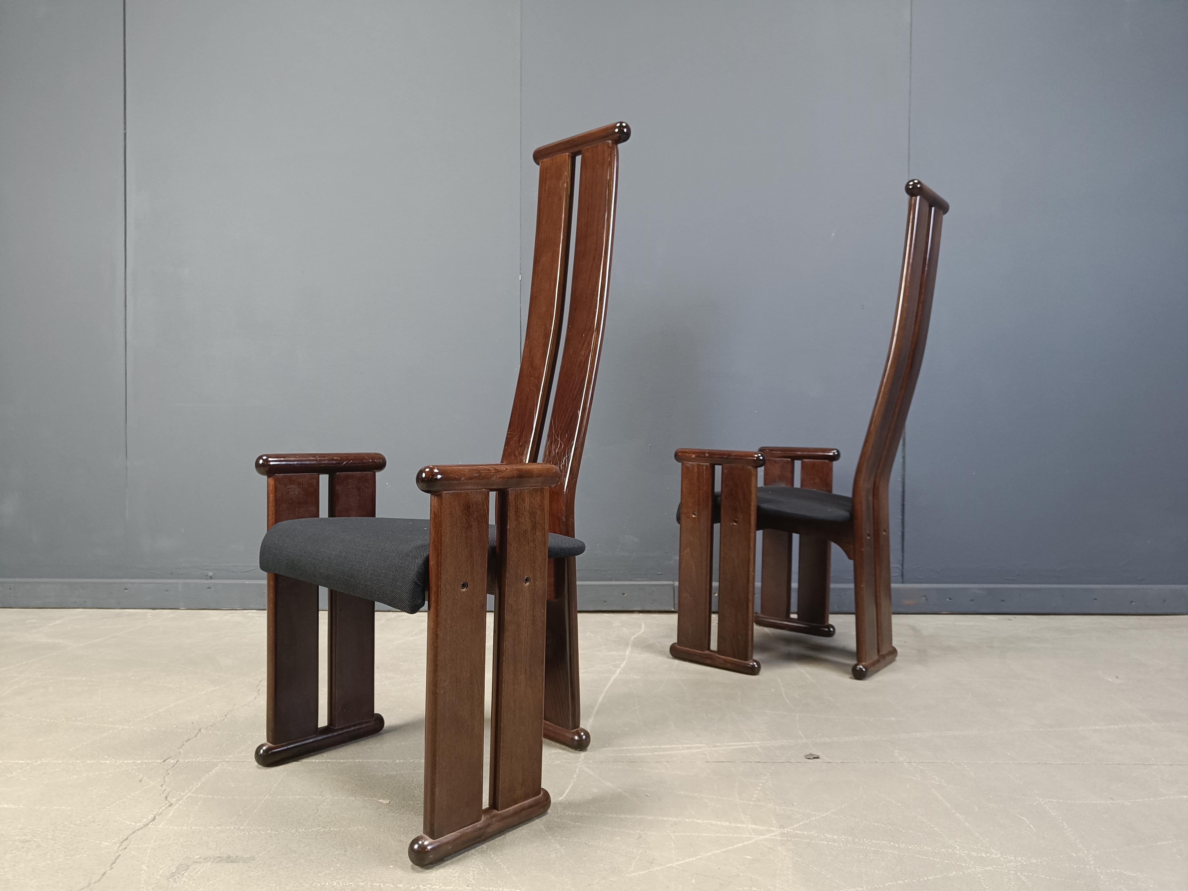 Post modern high back dining chairs, set of 4, 1970s In Good Condition For Sale In Leuven, Vlaams Gewest