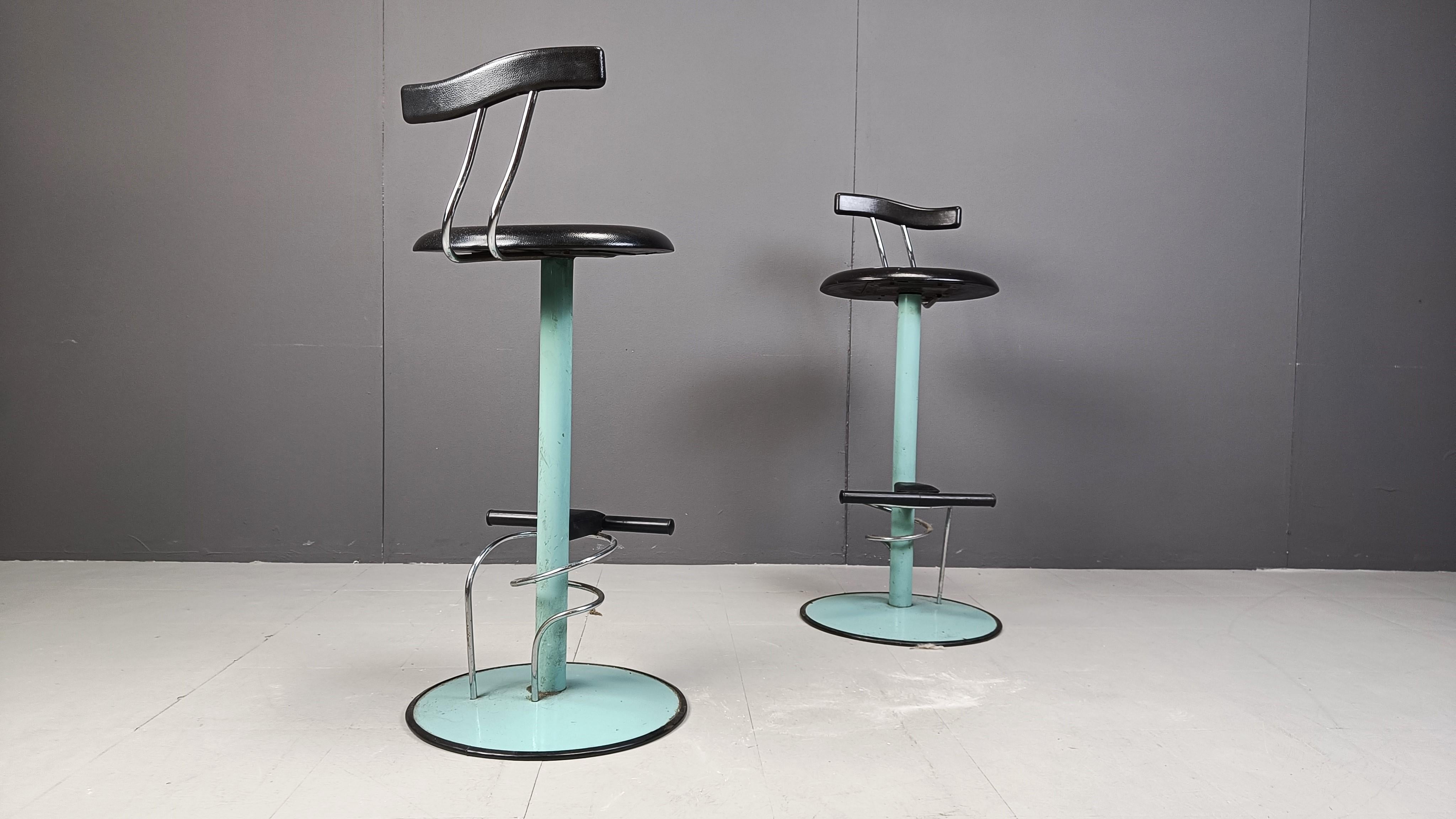 Post modern italian bar stools, 1980s -set of 2 For Sale 3