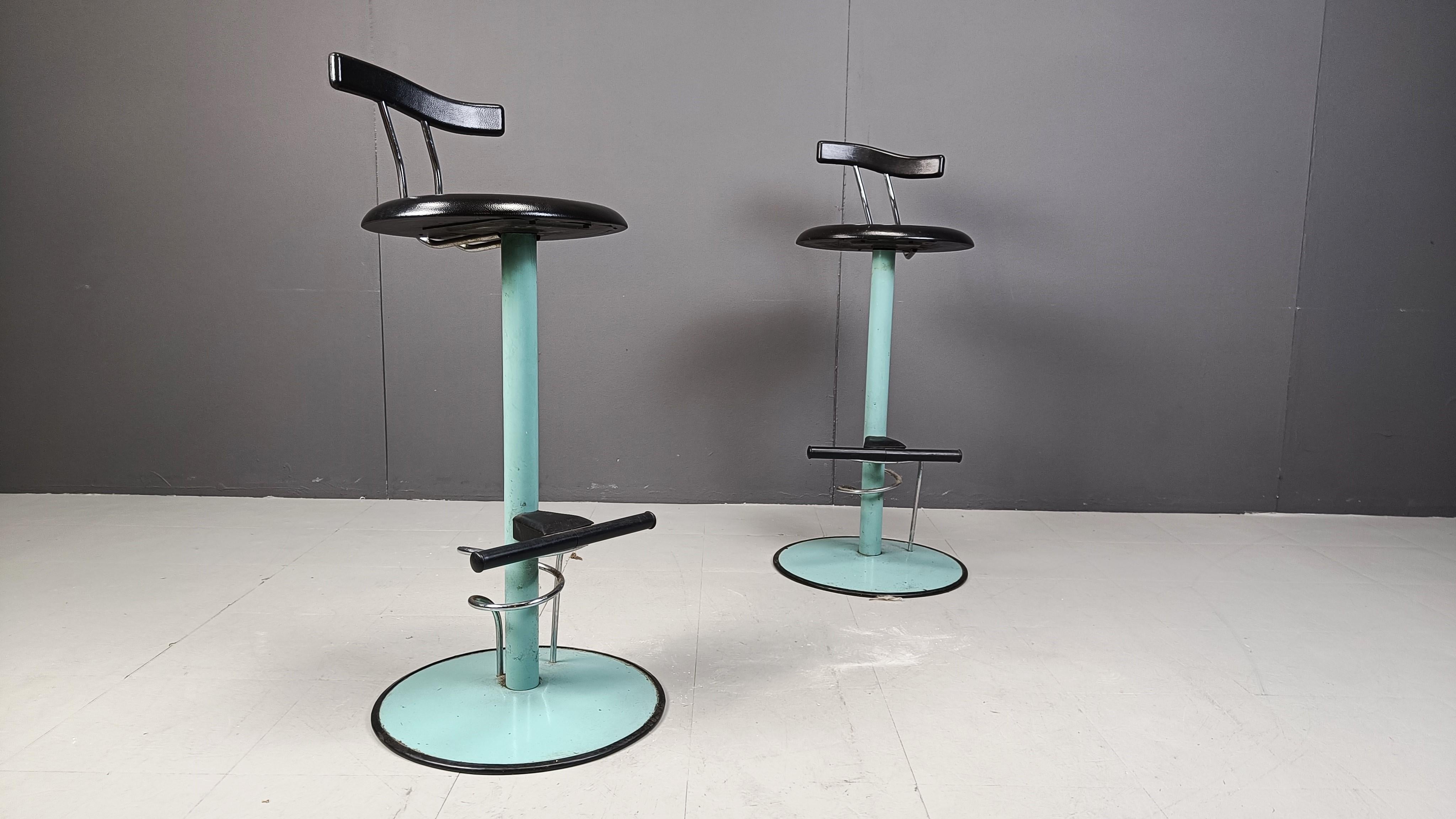 Post modern italian bar stools, 1980s -set of 2 For Sale 2