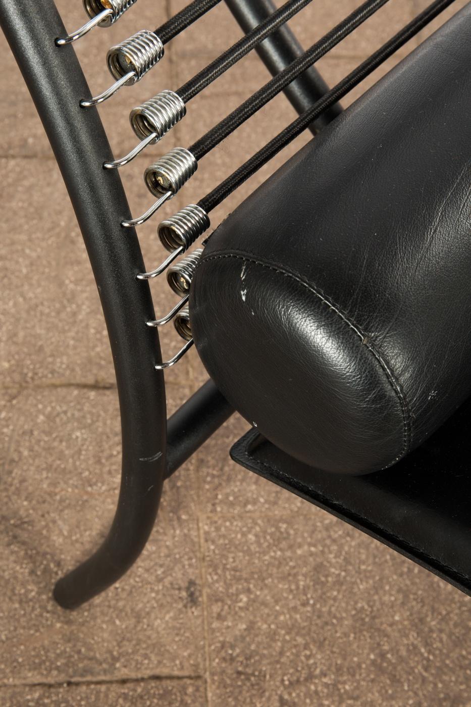 Post-Modern Italian Chaise Lounge Chair in Faux Black Leather, 1980s For Sale 2