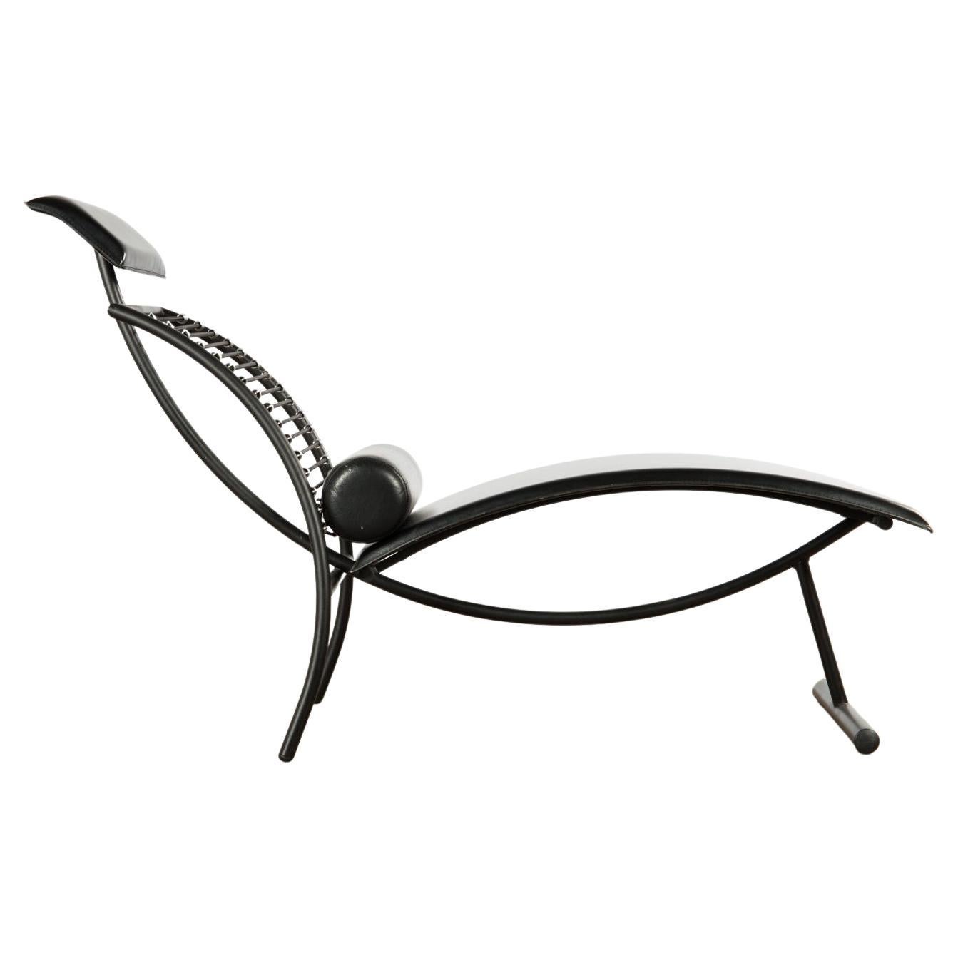 Post-Modern Italian Chaise Lounge Chair in Faux Black Leather, 1980s For Sale