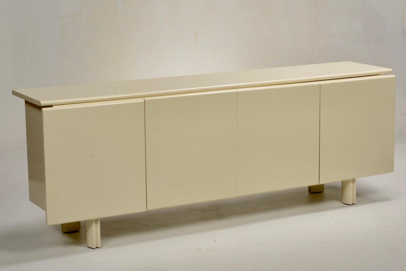 Credenza italiana postmoderna en Bueno estado para la venta en Los Angeles, CA
